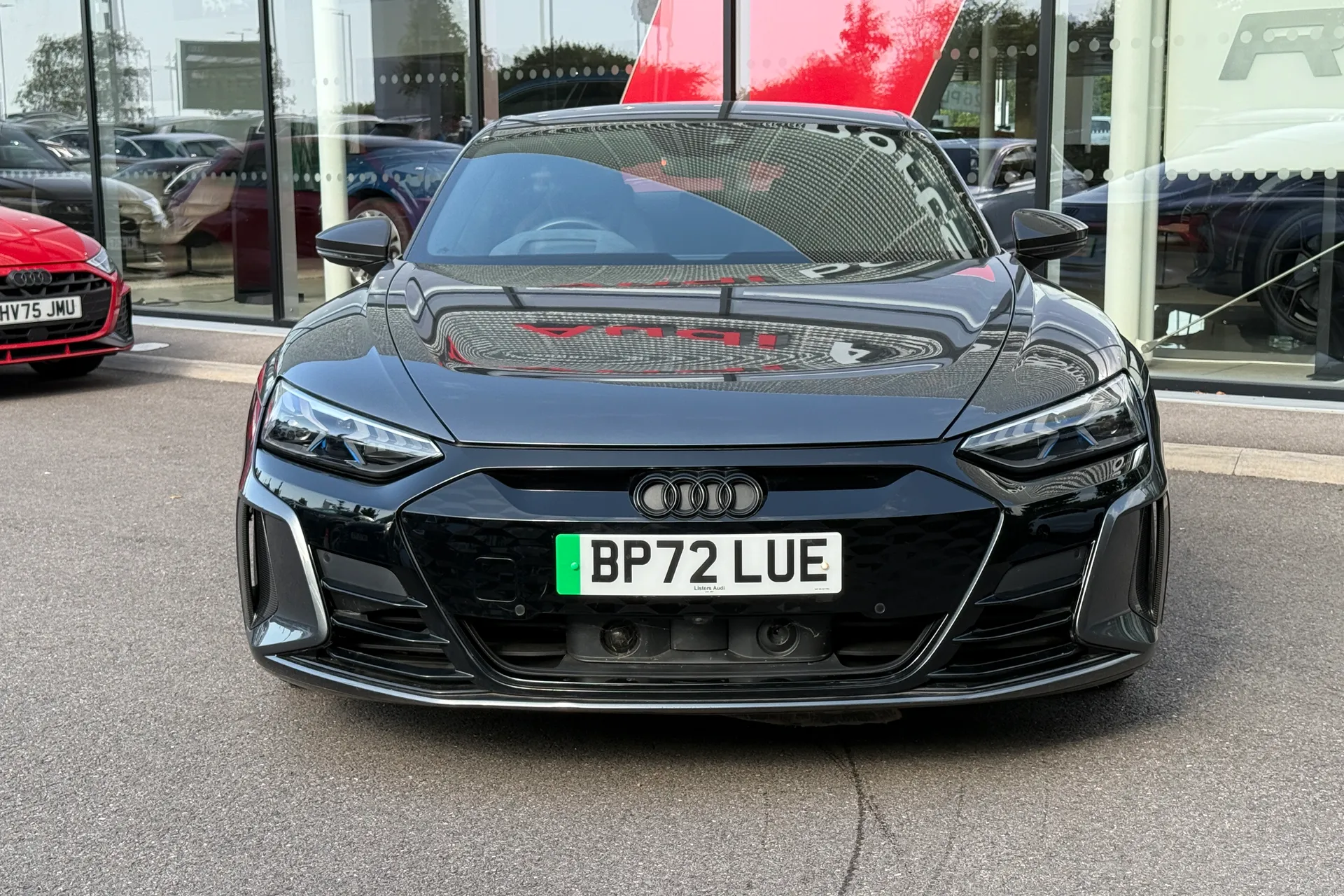 Audi RS e-tron GT thumbnail image number 15