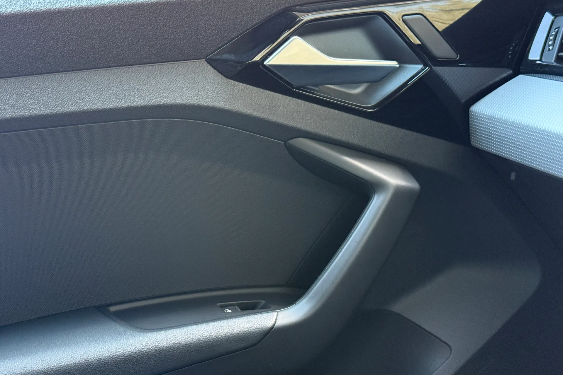 Audi A1 thumbnail image number 26