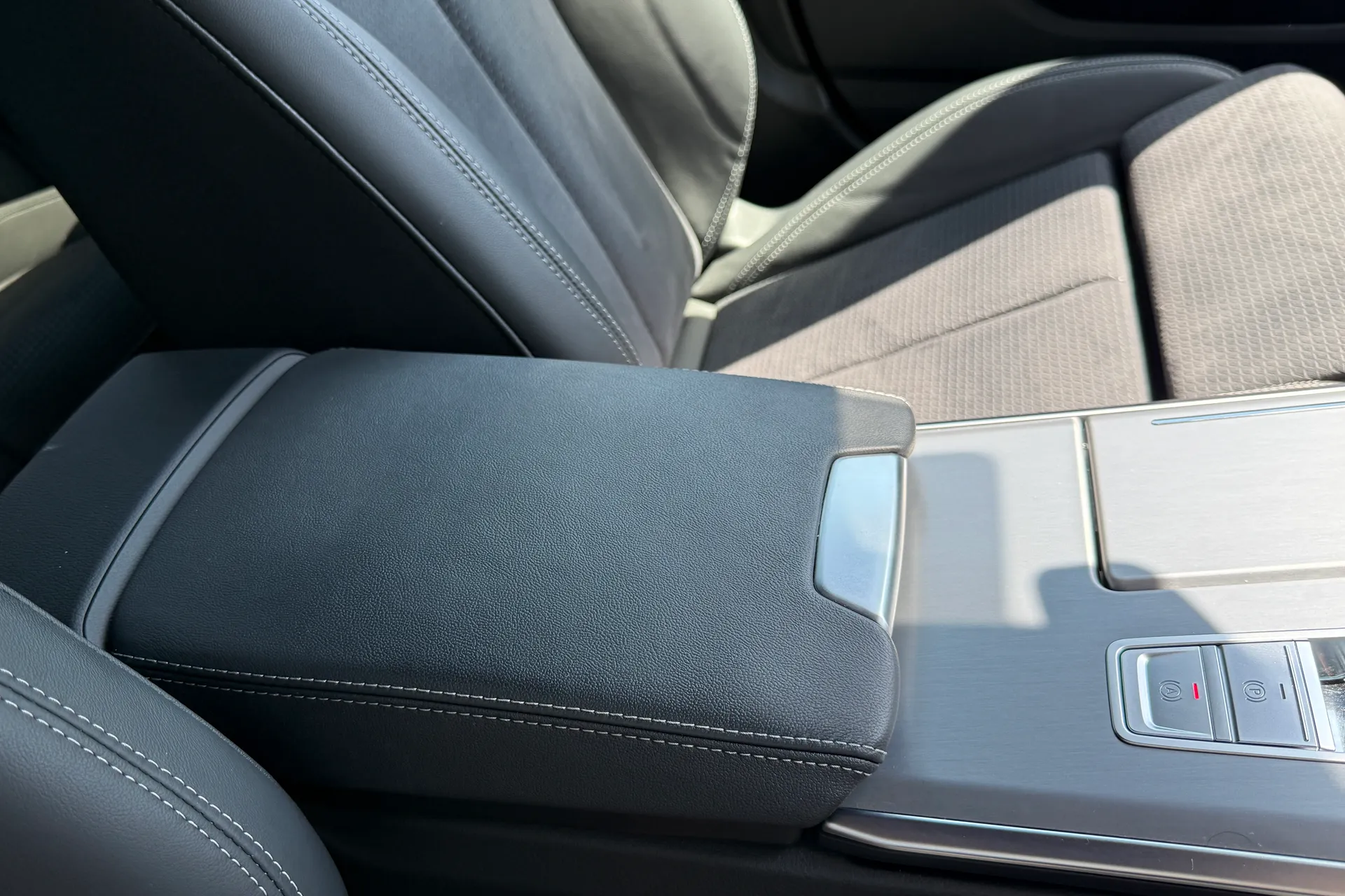Audi A7 thumbnail image number 37