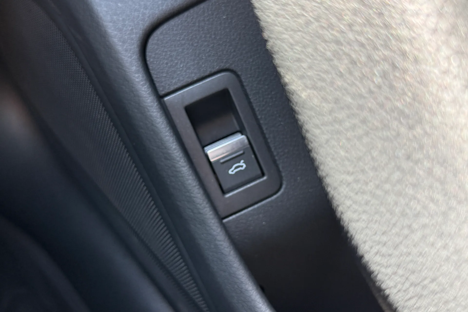 Audi A7 thumbnail image number 19