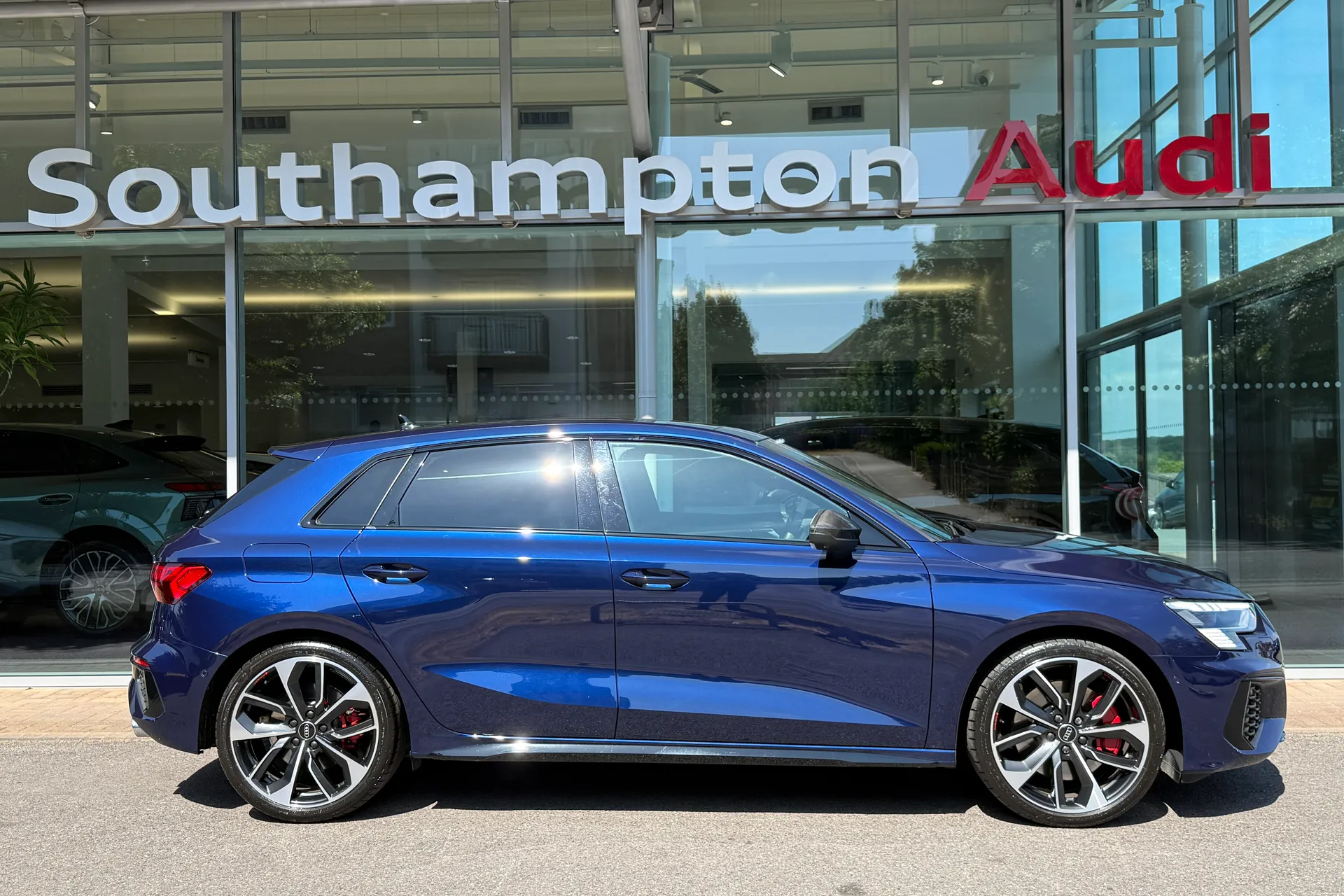 Audi A3 thumbnail image number 4