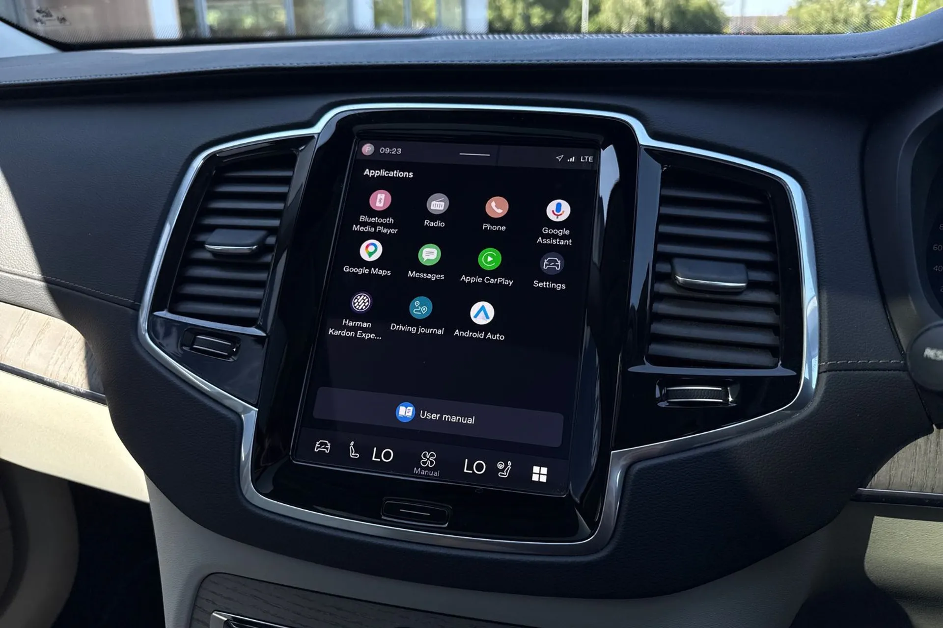 Volvo XC90 thumbnail image number 44