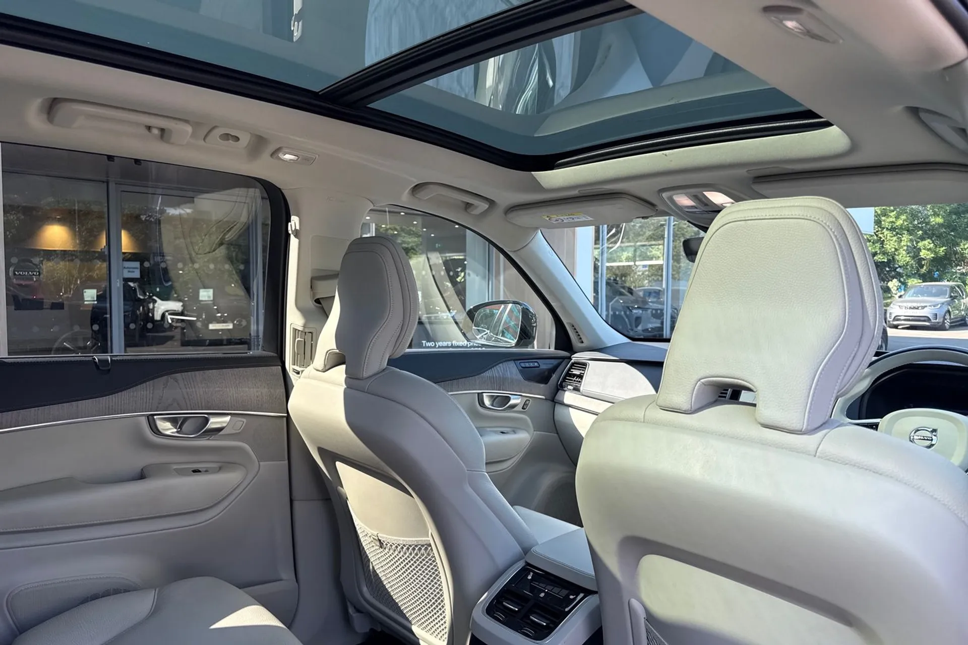 Volvo XC90 thumbnail image number 27