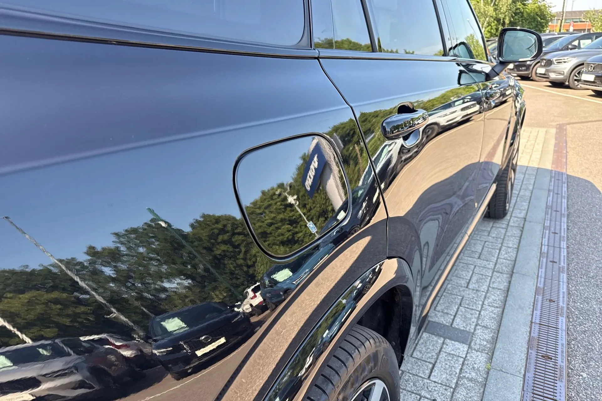Volvo XC90 thumbnail image number 22
