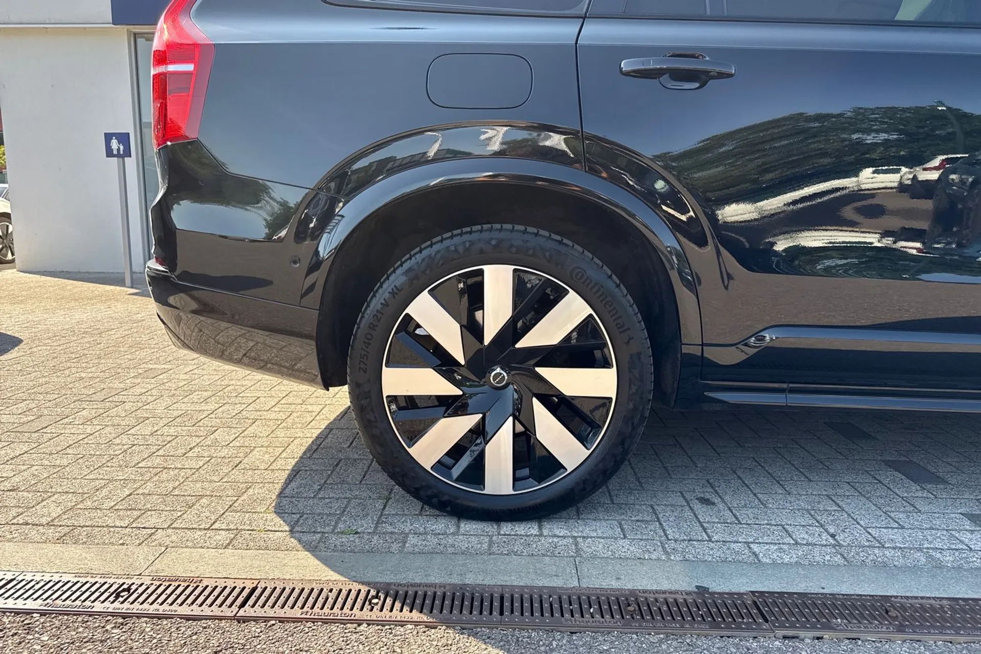 Volvo XC90 thumbnail image number 17