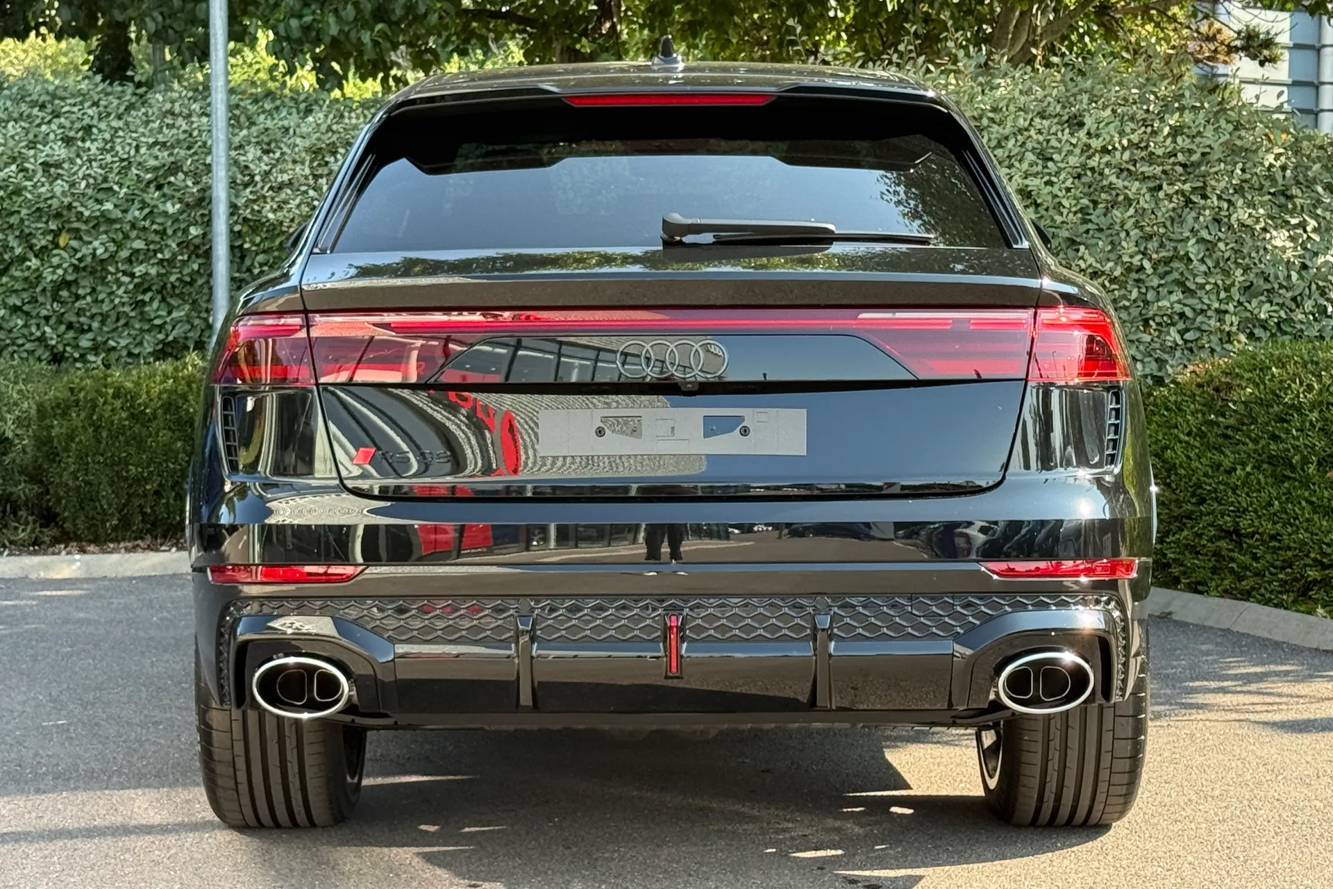 Audi RS Q8 thumbnail image number 18