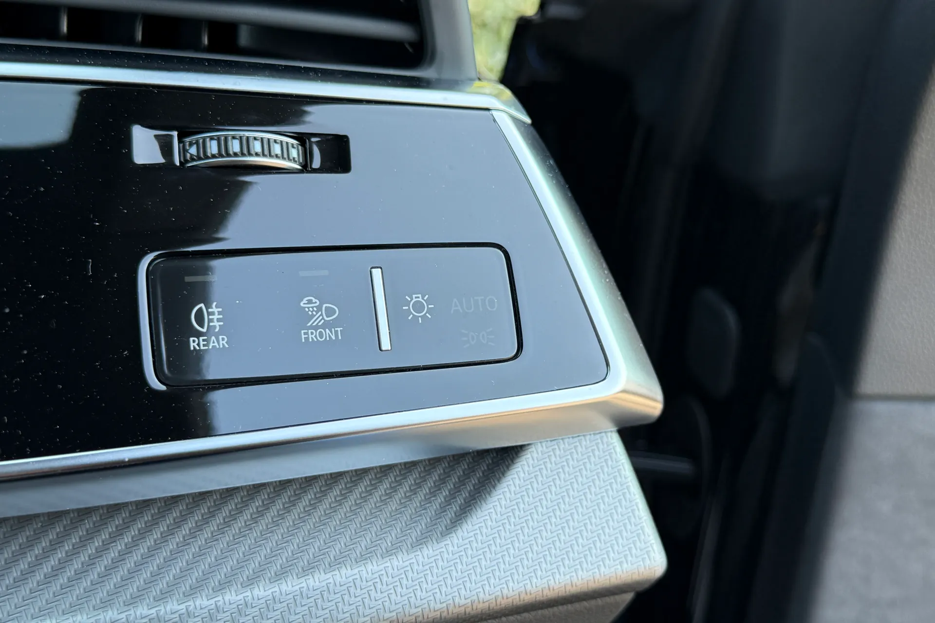 Audi RS Q8 thumbnail image number 67