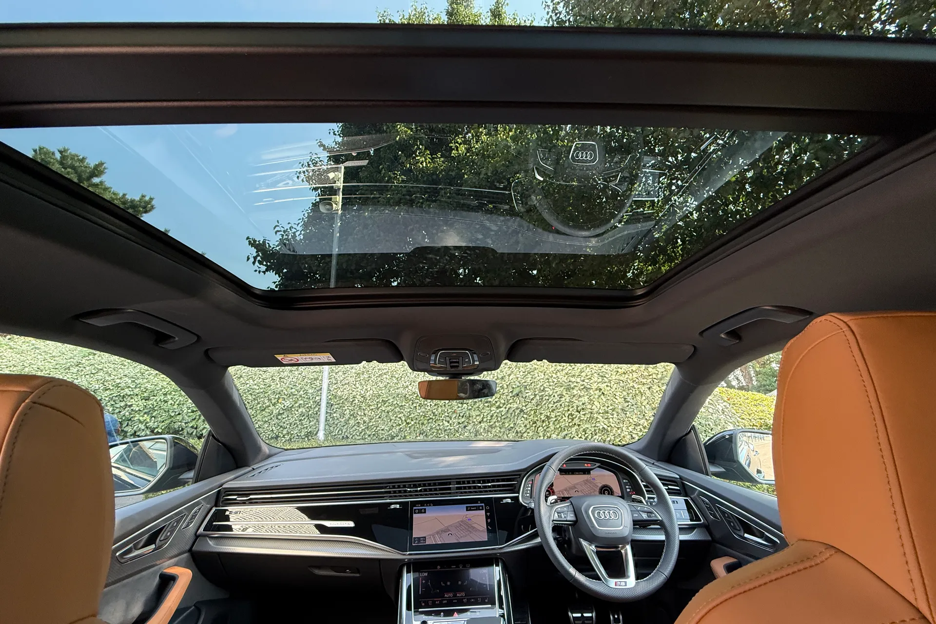 Audi RS Q8 thumbnail image number 62