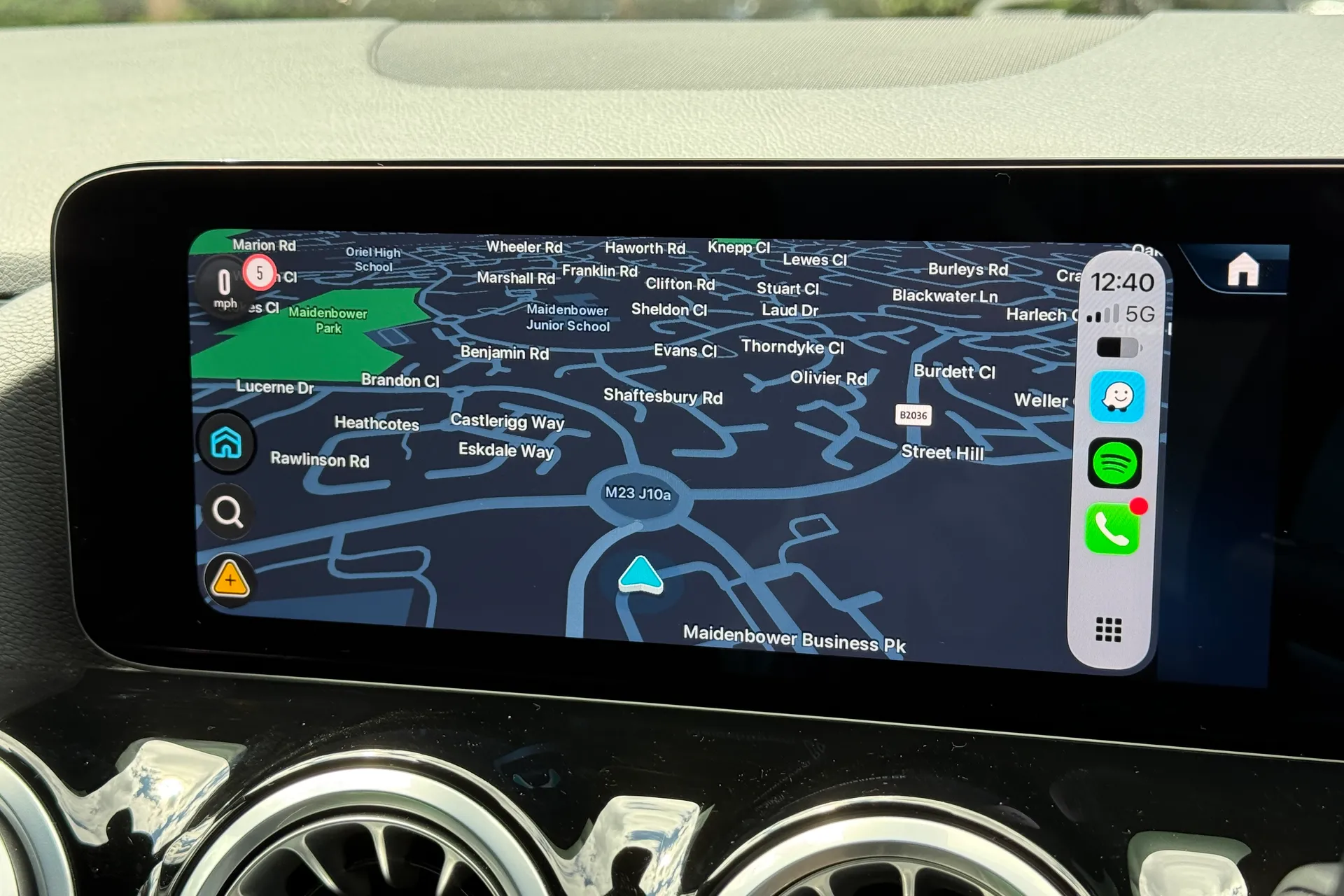 MERCEDES-BENZ GLA thumbnail image number 10