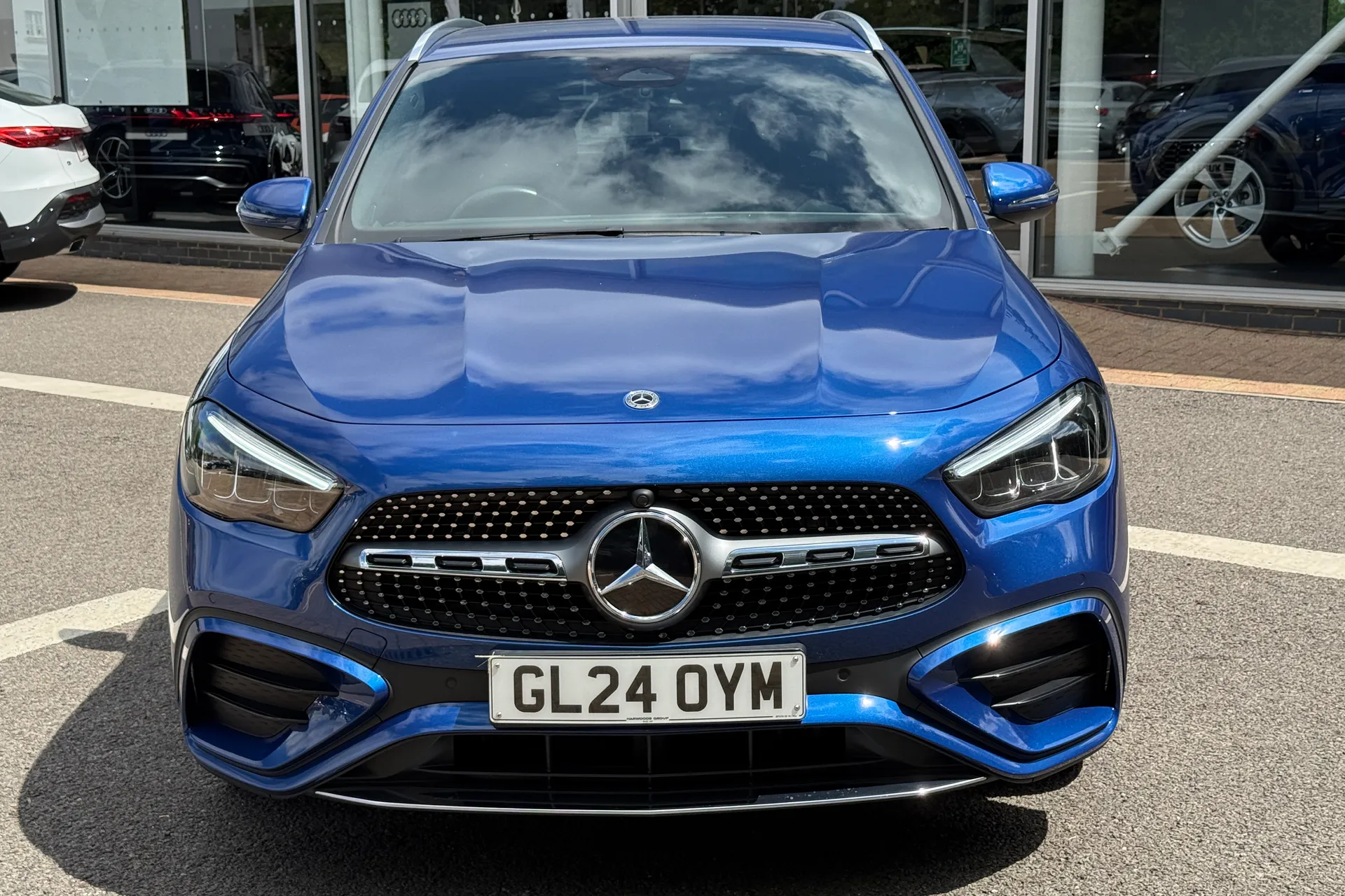 MERCEDES-BENZ GLA thumbnail image number 54