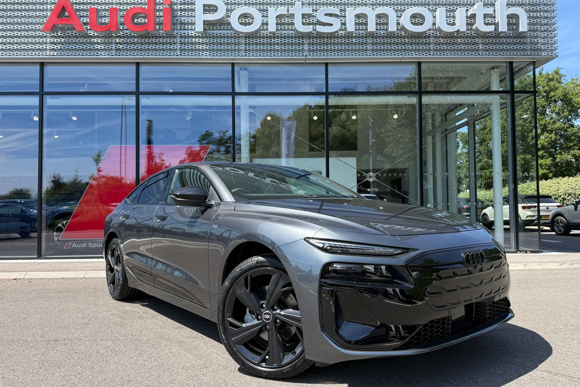 Audi A6 e-tron Sportback focused image