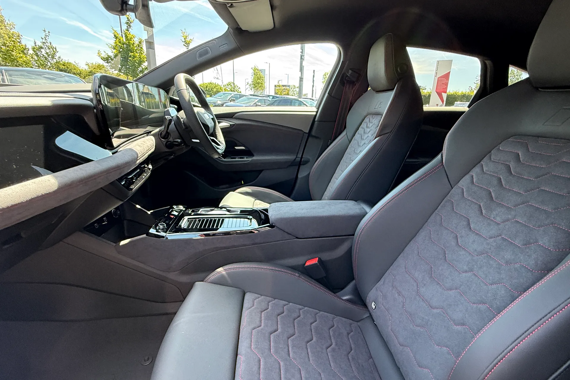 Audi A6 e-tron Sportback thumbnail image number 42
