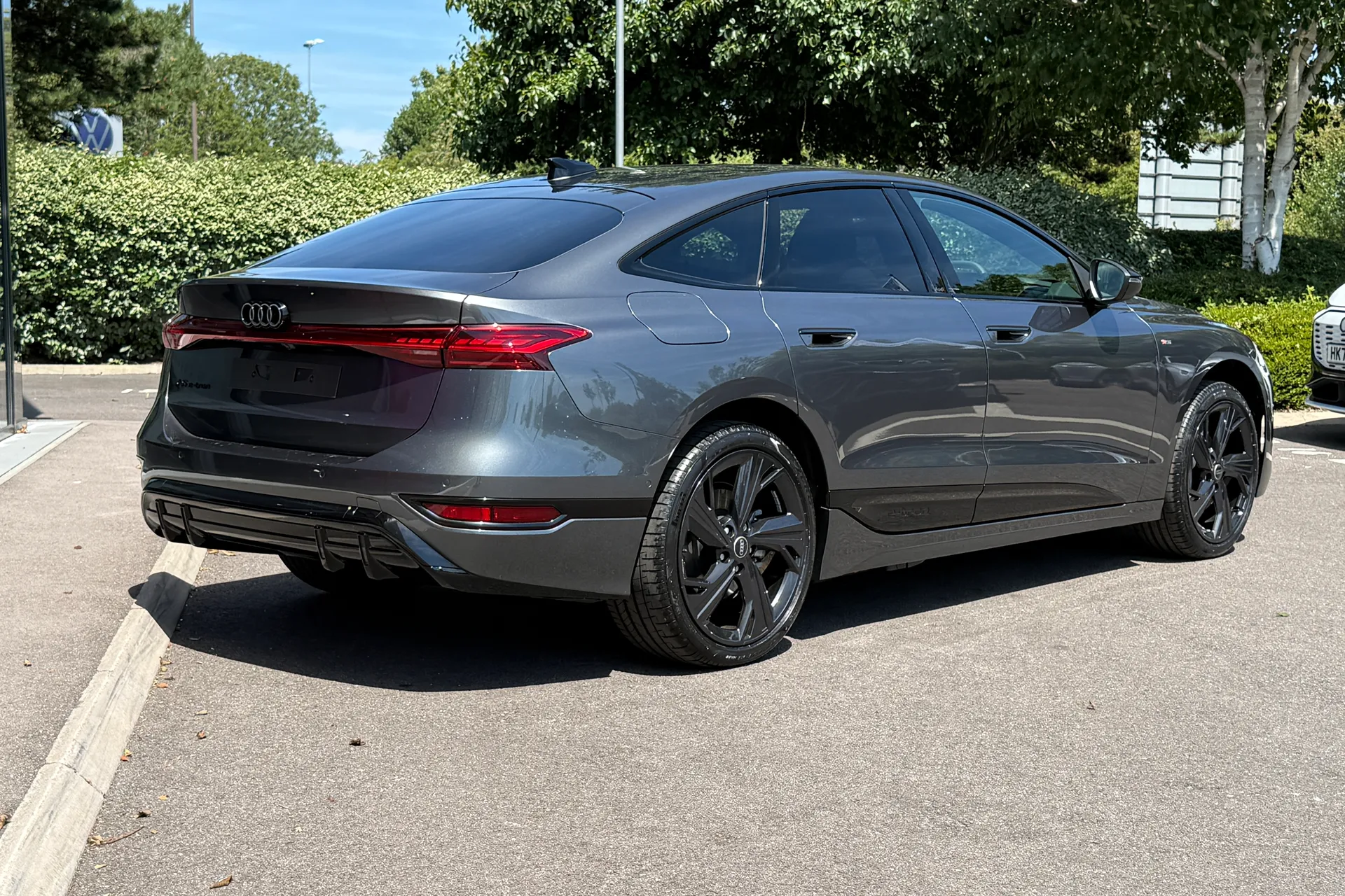 Audi A6 e-tron Sportback thumbnail image number 32