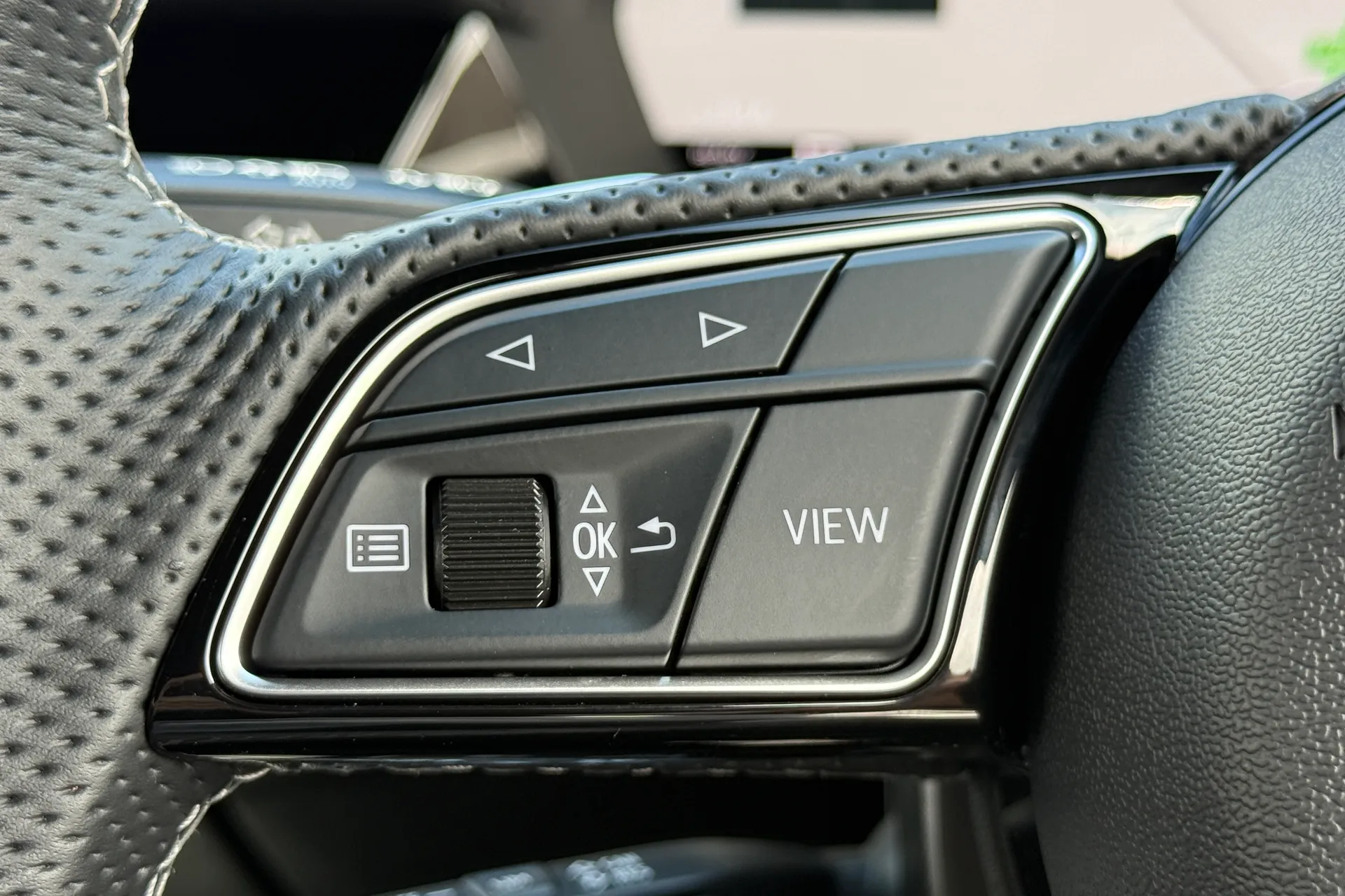Audi A3 thumbnail image number 23