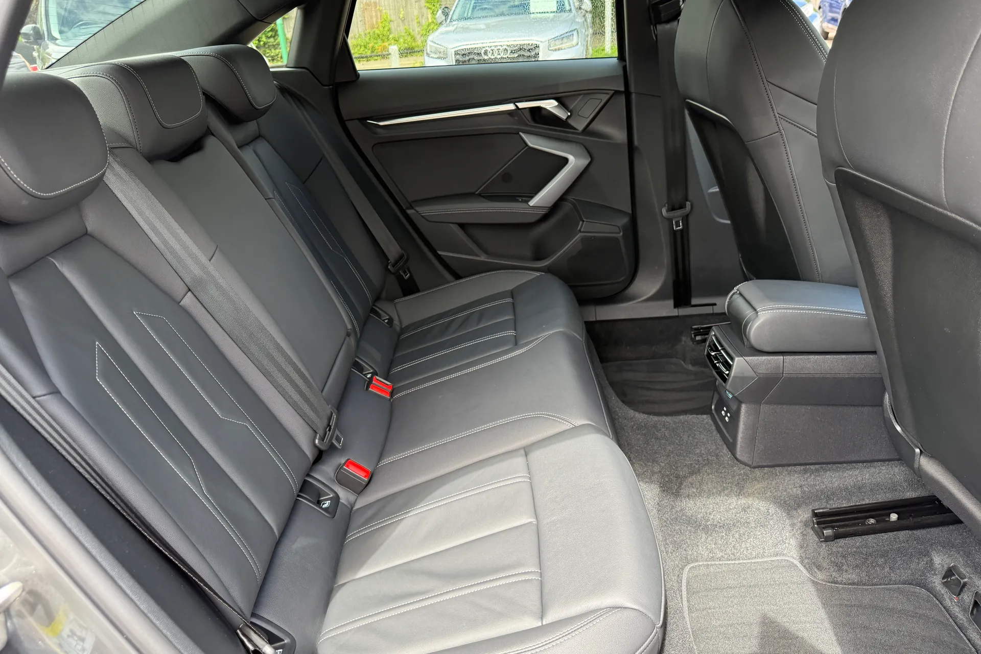 Audi A3 thumbnail image number 47