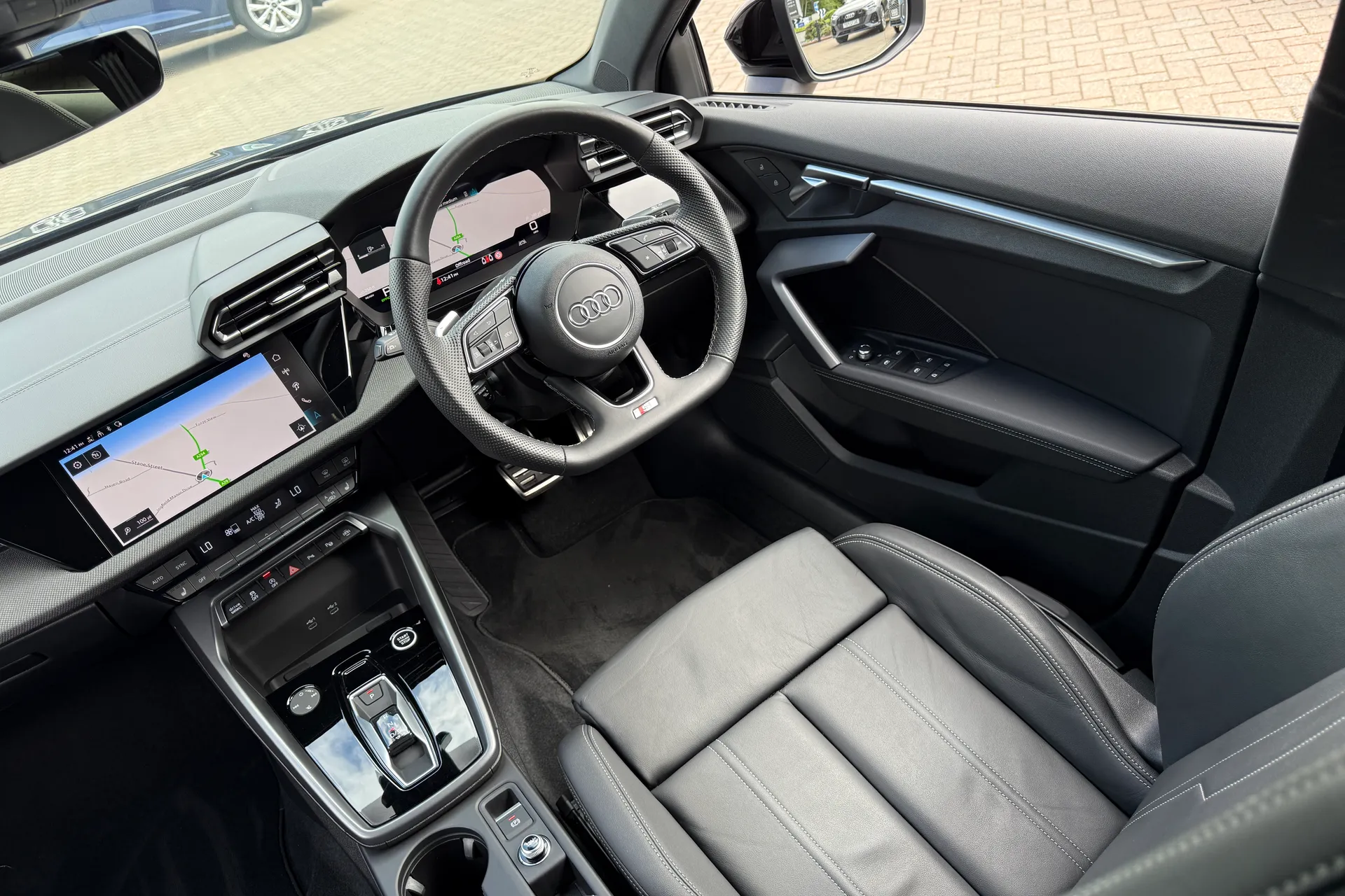 Audi A3 thumbnail image number 44