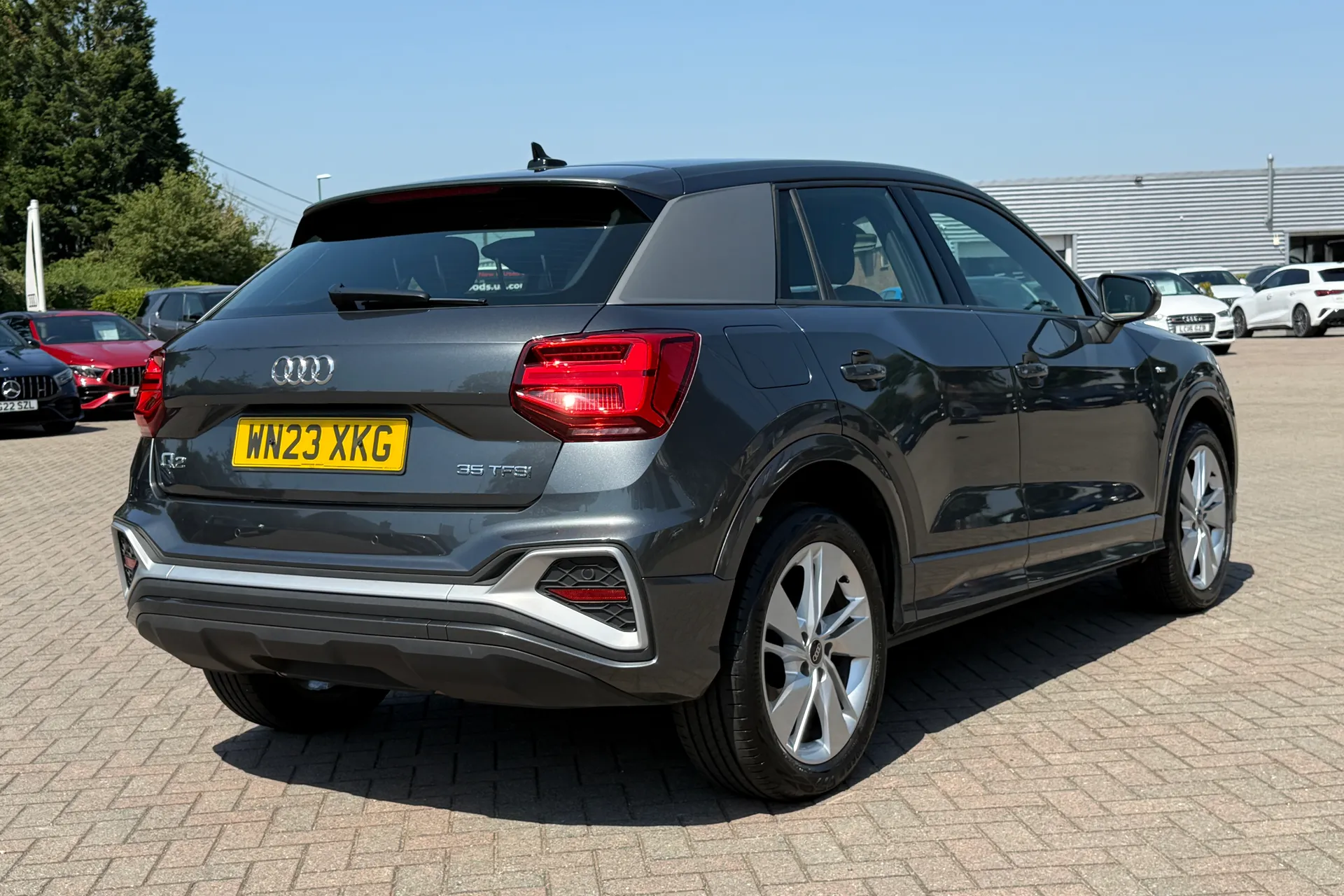 Audi Q2 thumbnail image number 30
