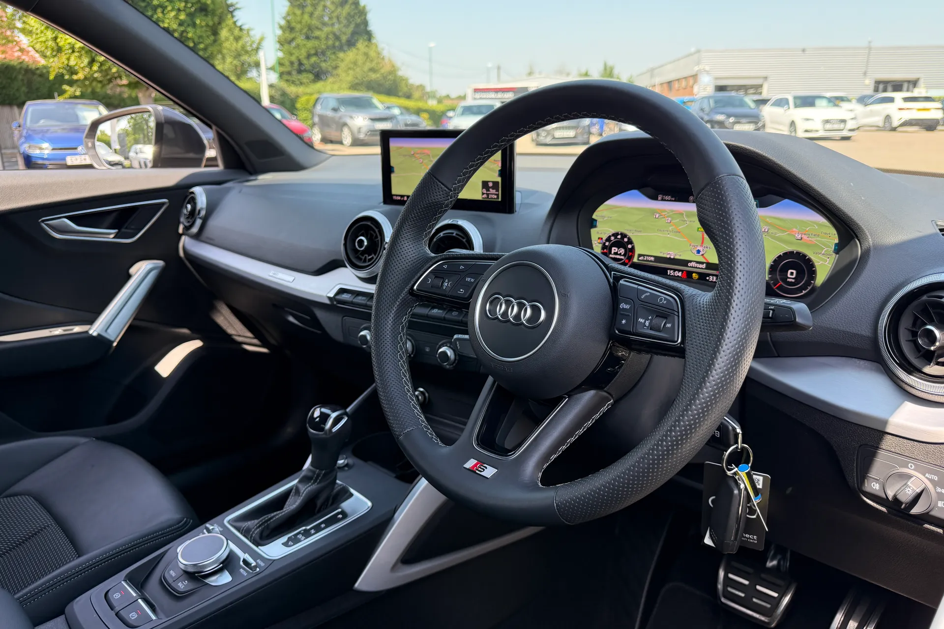 Audi Q2 thumbnail image number 26