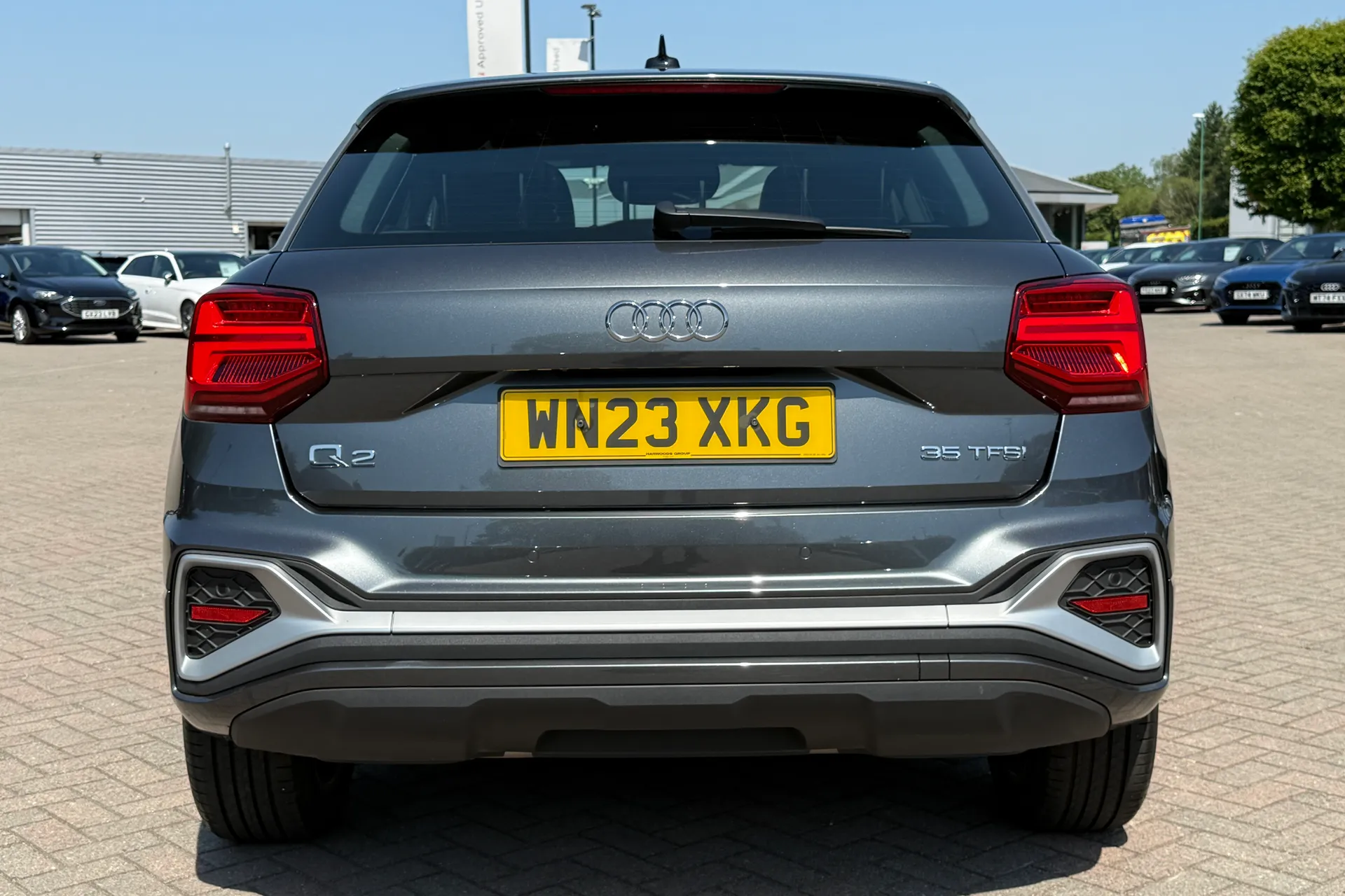 Audi Q2 thumbnail image number 31