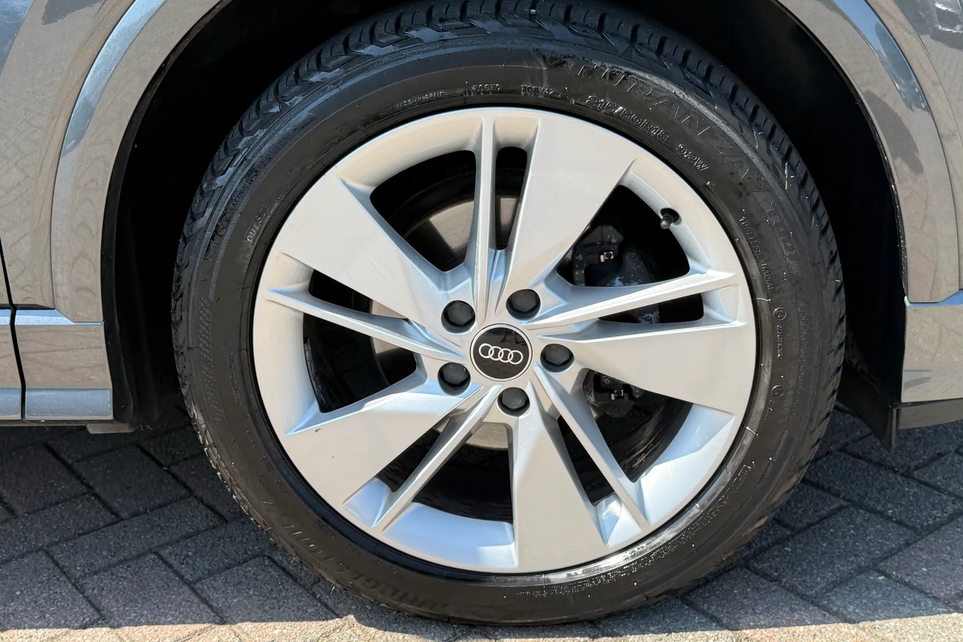 Audi Q2 thumbnail image number 43