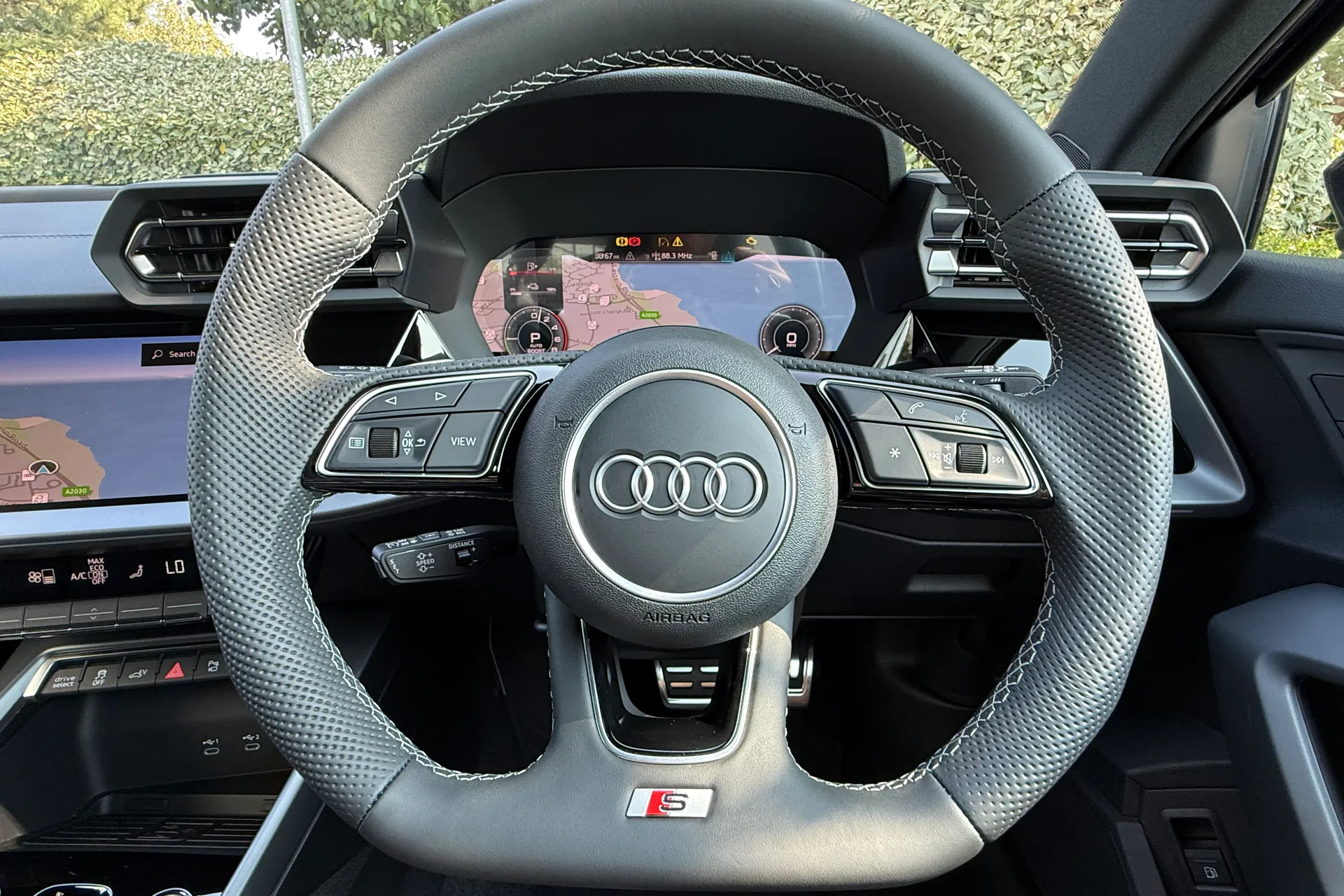 Audi A3 thumbnail image number 14