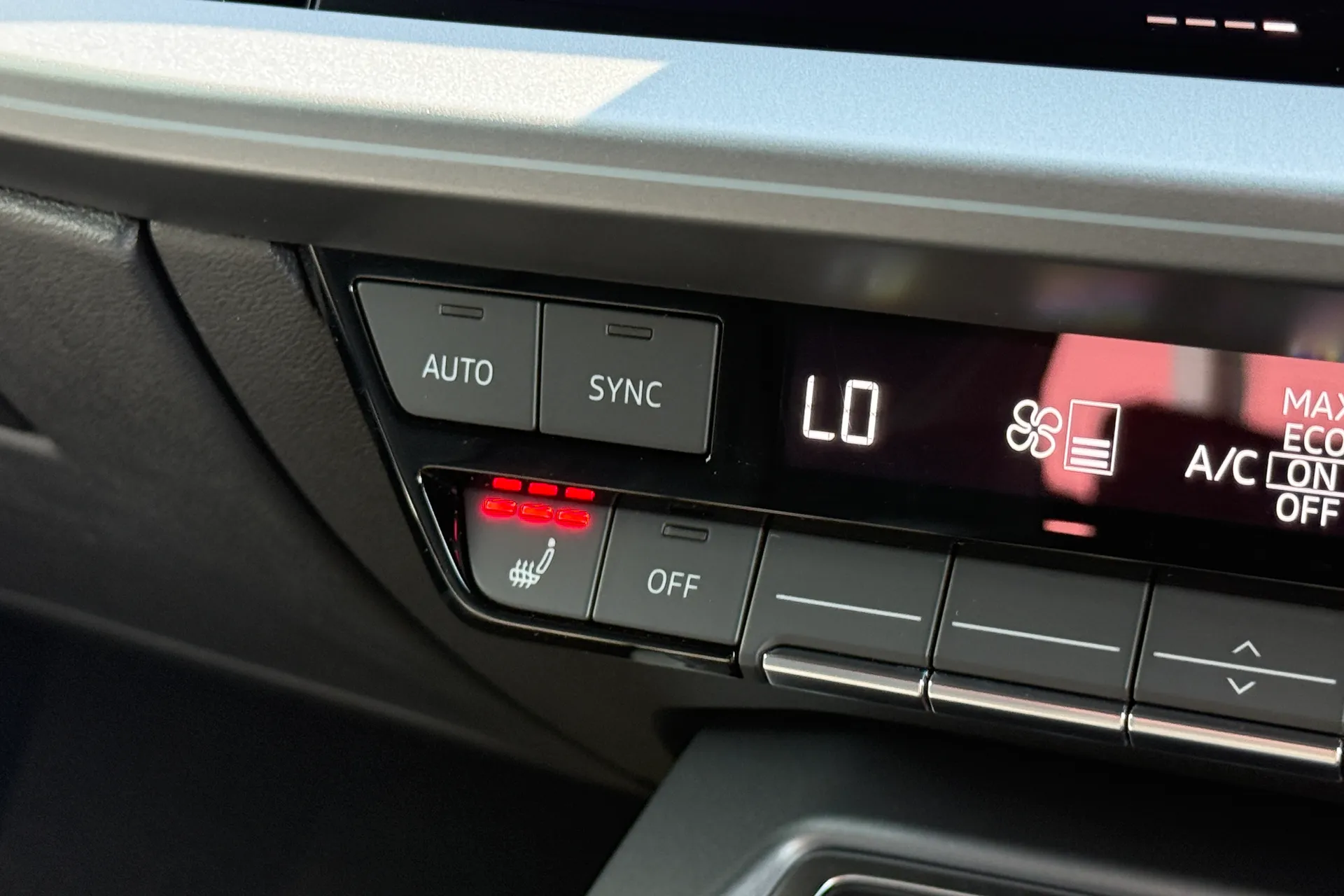 Audi A3 thumbnail image number 26