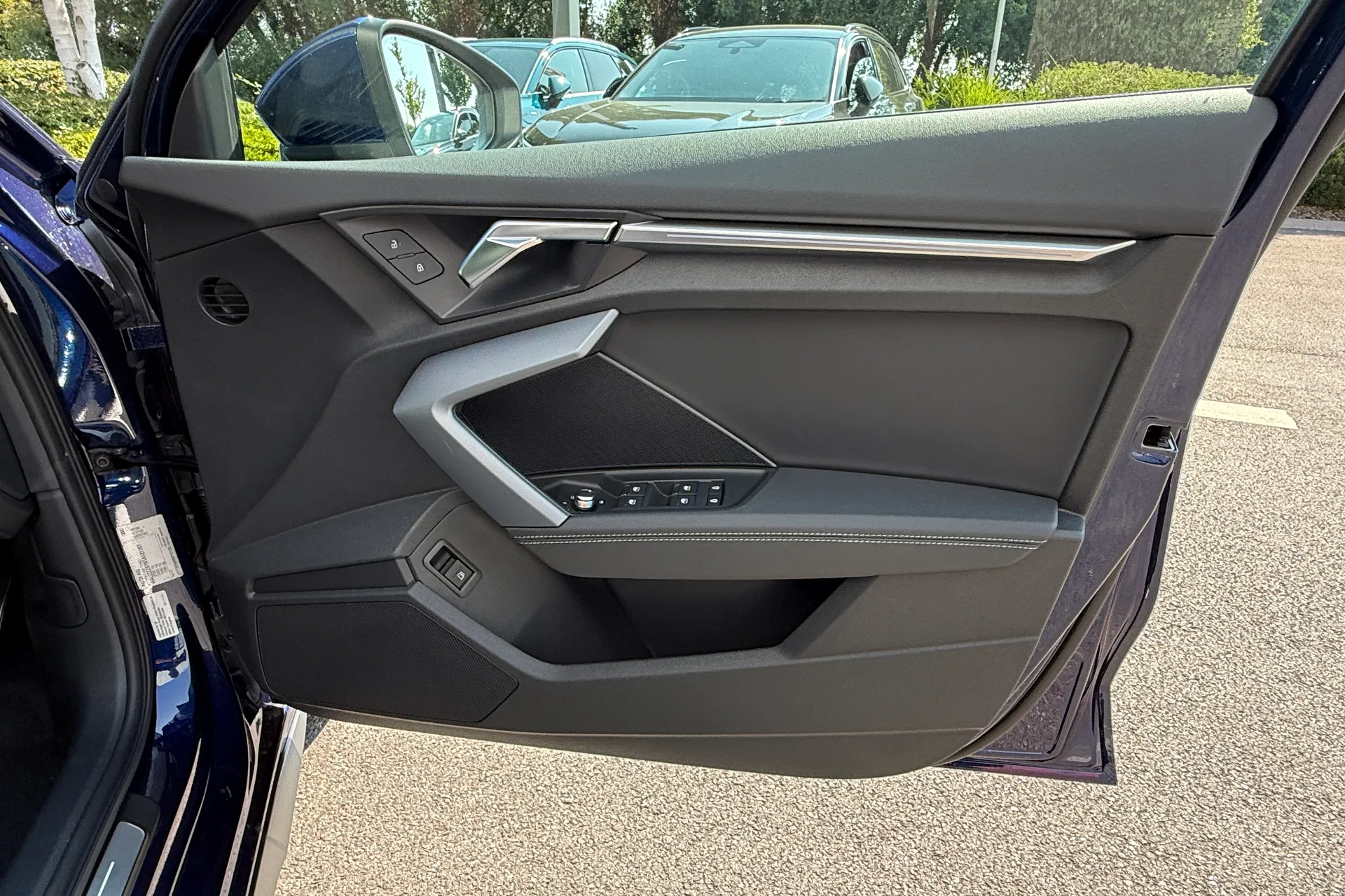 Audi A3 thumbnail image number 34