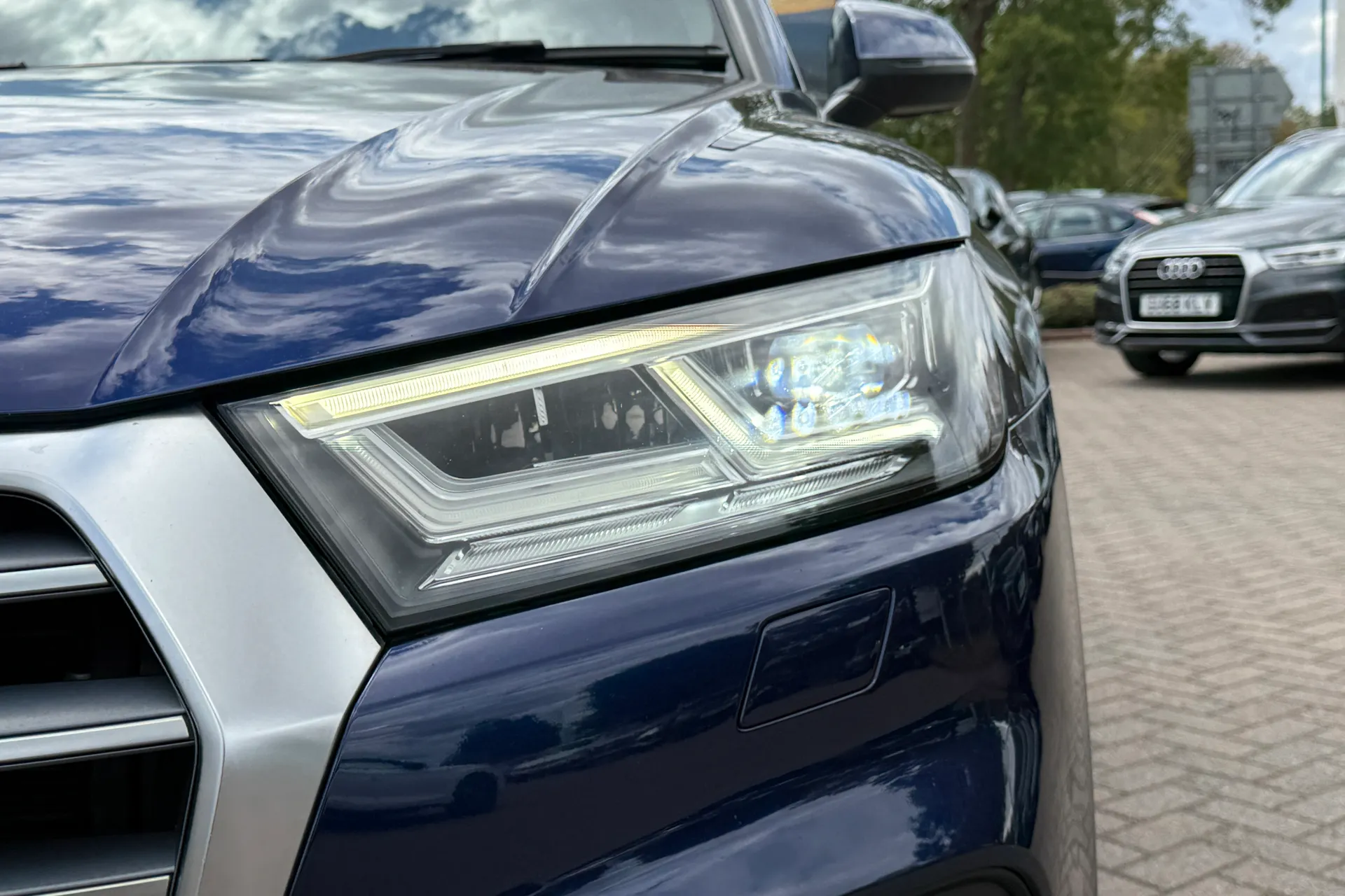 Audi Q5 thumbnail image number 46