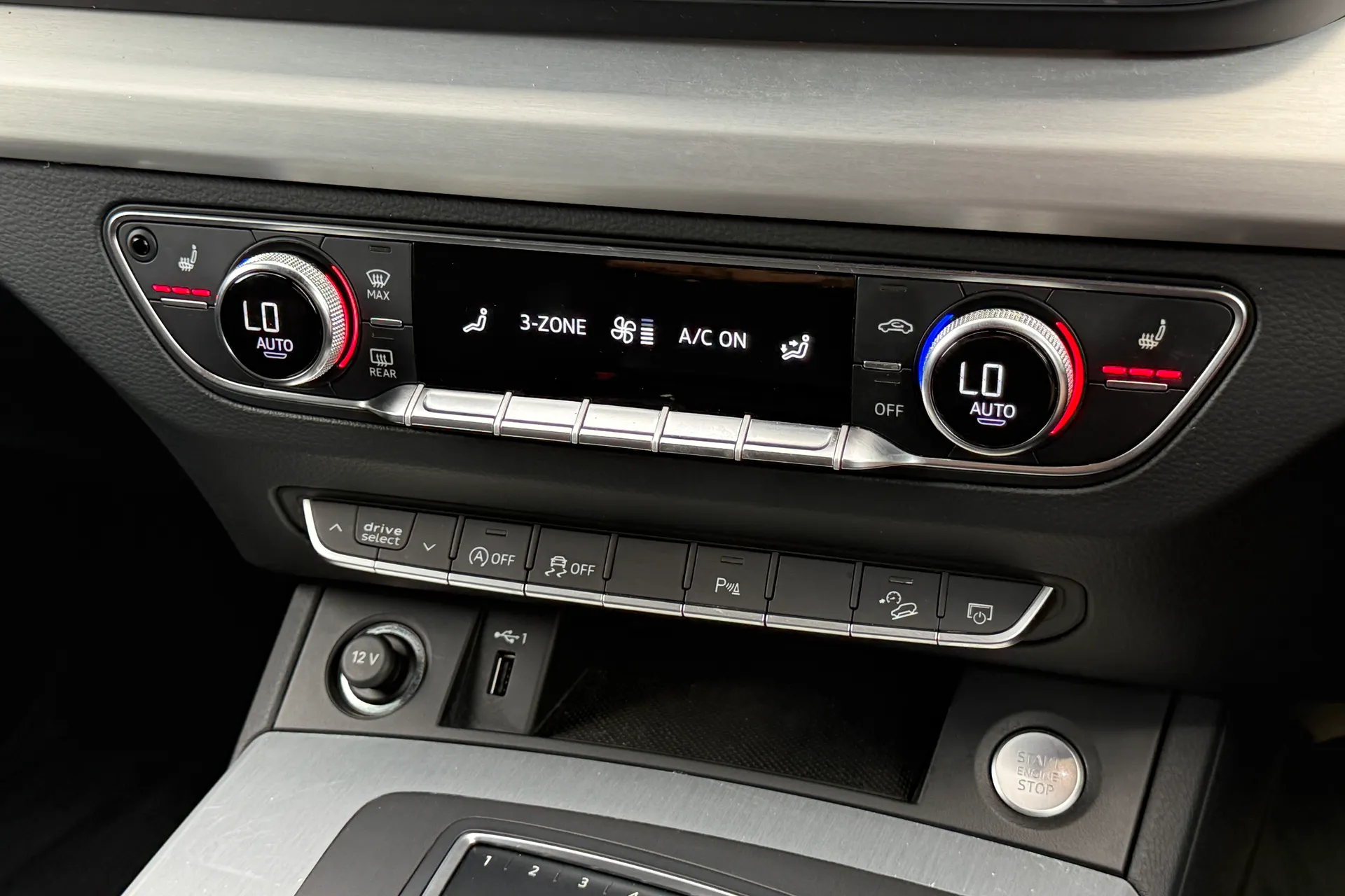Audi Q5 thumbnail image number 9