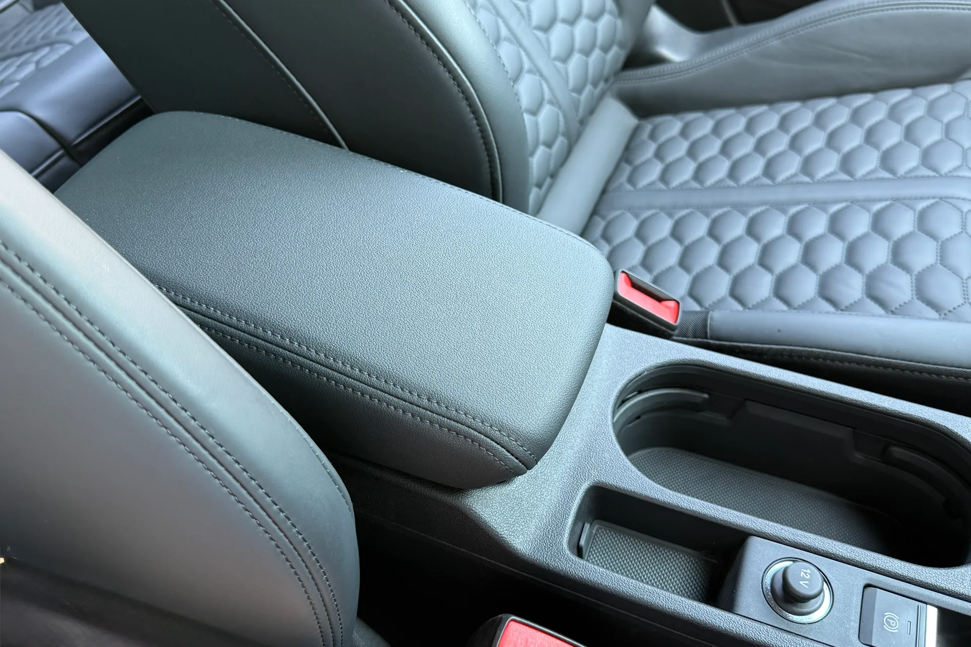 Audi RS3 thumbnail image number 33
