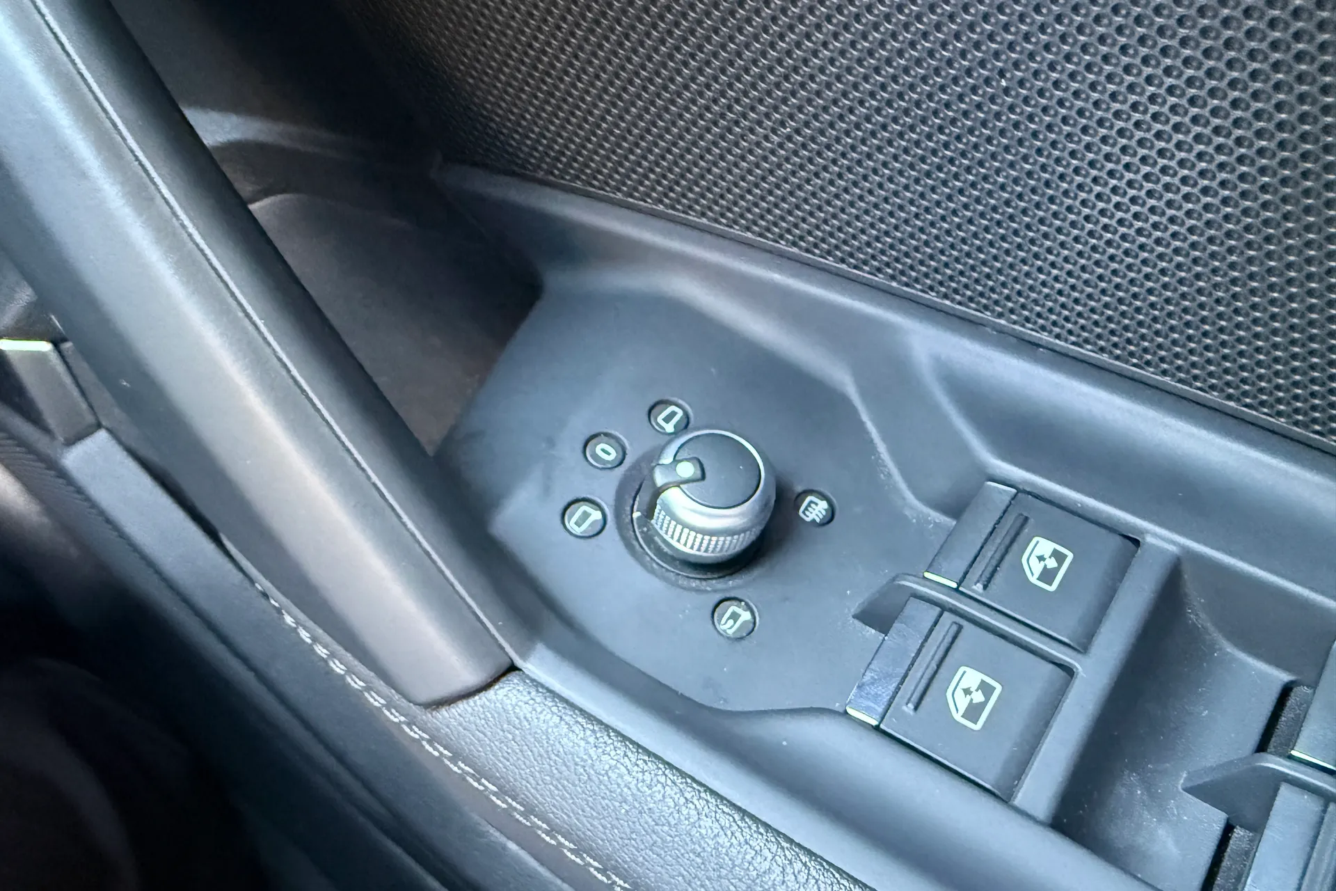 Audi RS3 thumbnail image number 20