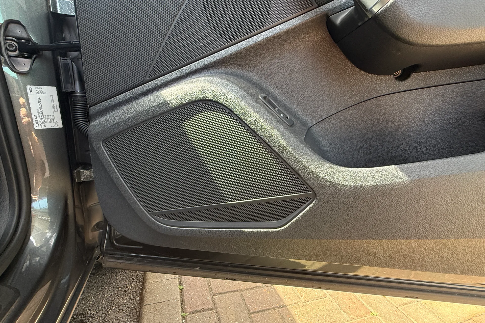 Audi Q2 thumbnail image number 34