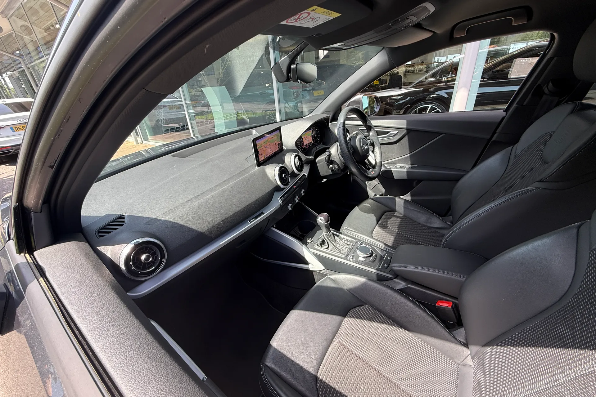 Audi Q2 thumbnail image number 50
