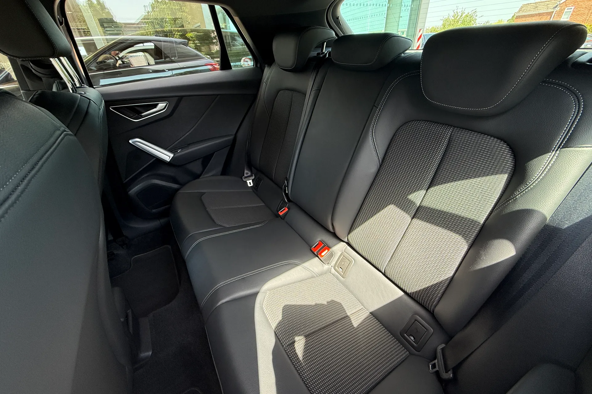 Audi Q2 thumbnail image number 49