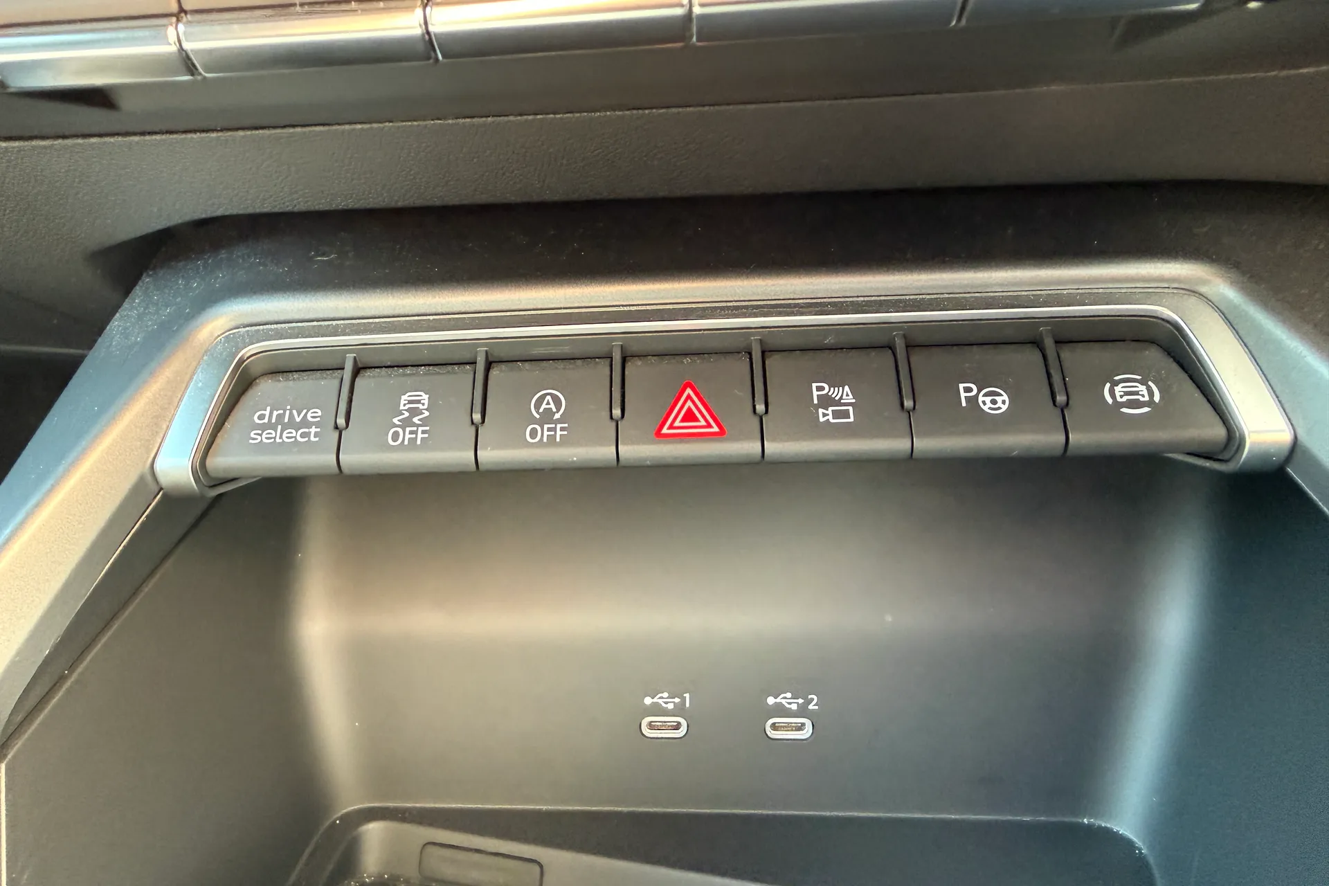Audi A3 thumbnail image number 19