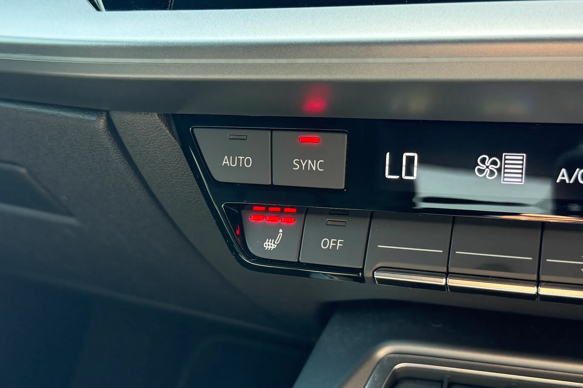 Audi A3 thumbnail image number 16