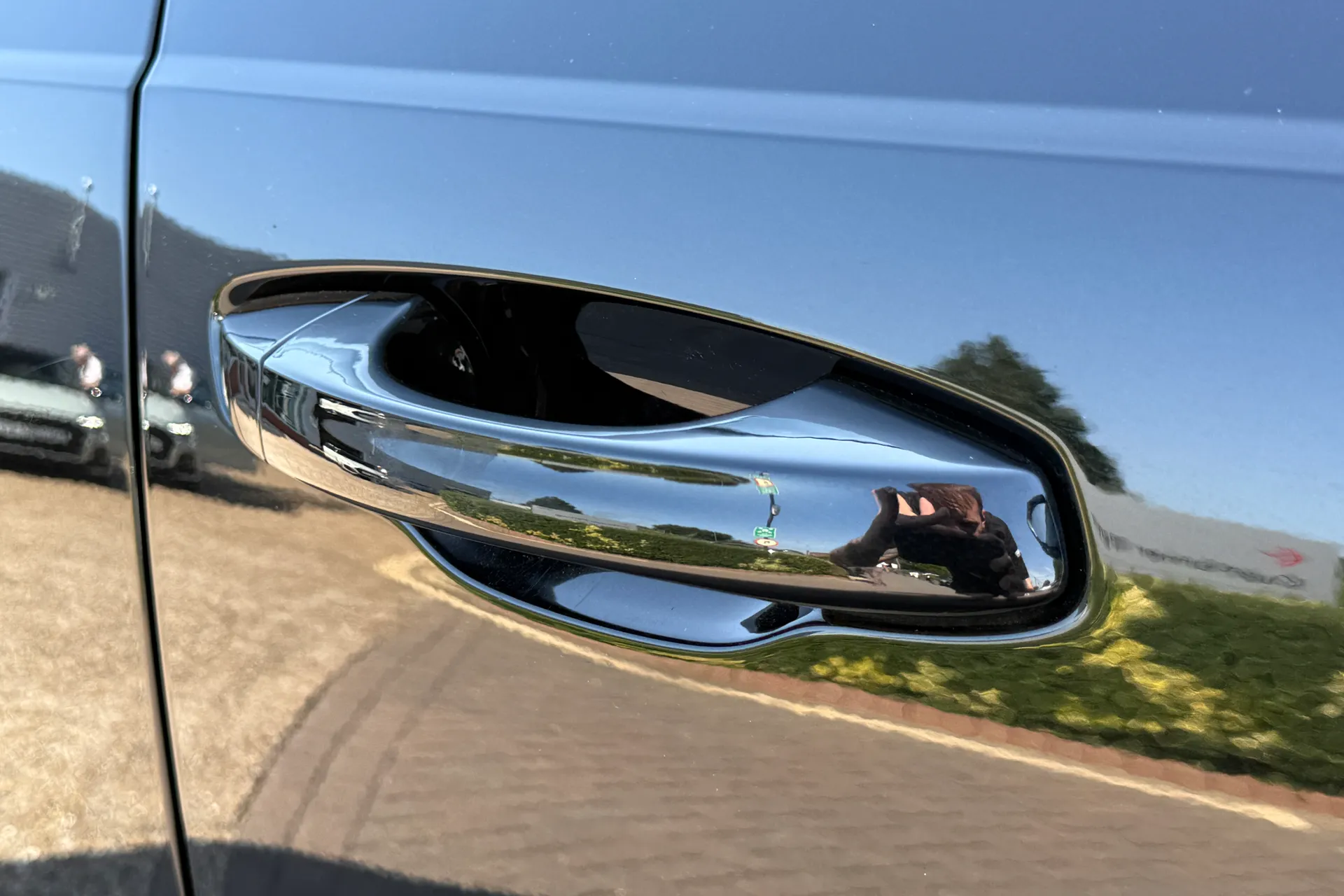 Audi Q3 thumbnail image number 49