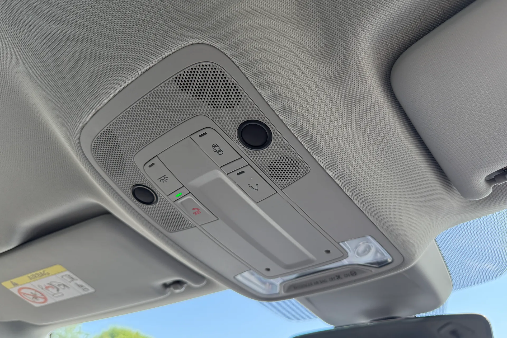 Audi Q3 thumbnail image number 19