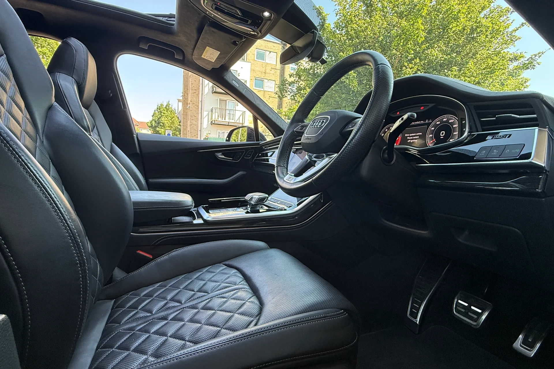 Audi Q7 thumbnail image number 52