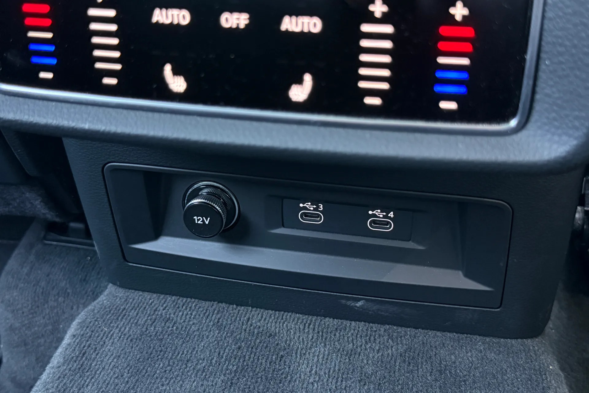 Audi Q7 thumbnail image number 45