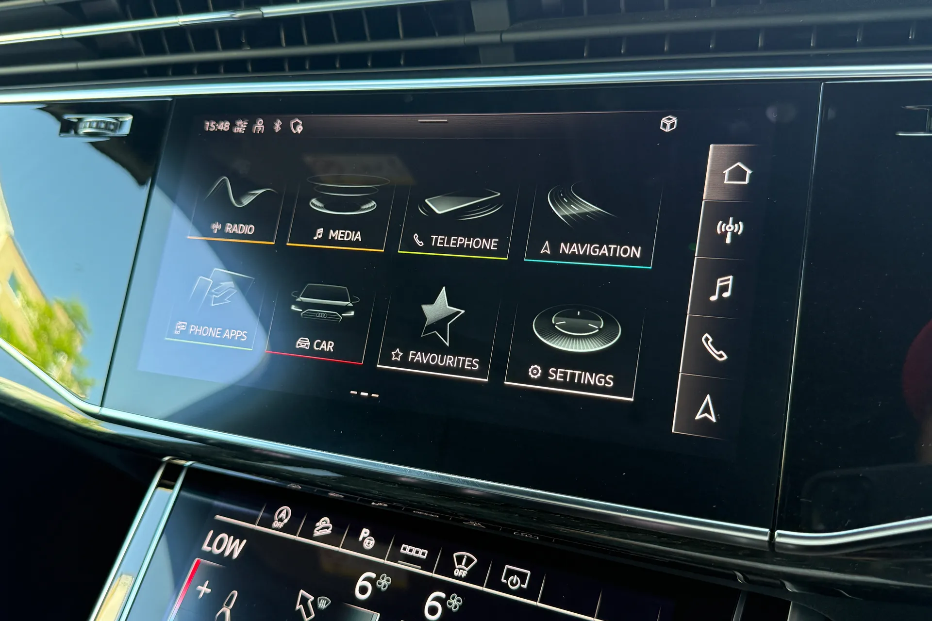 Audi Q7 thumbnail image number 12