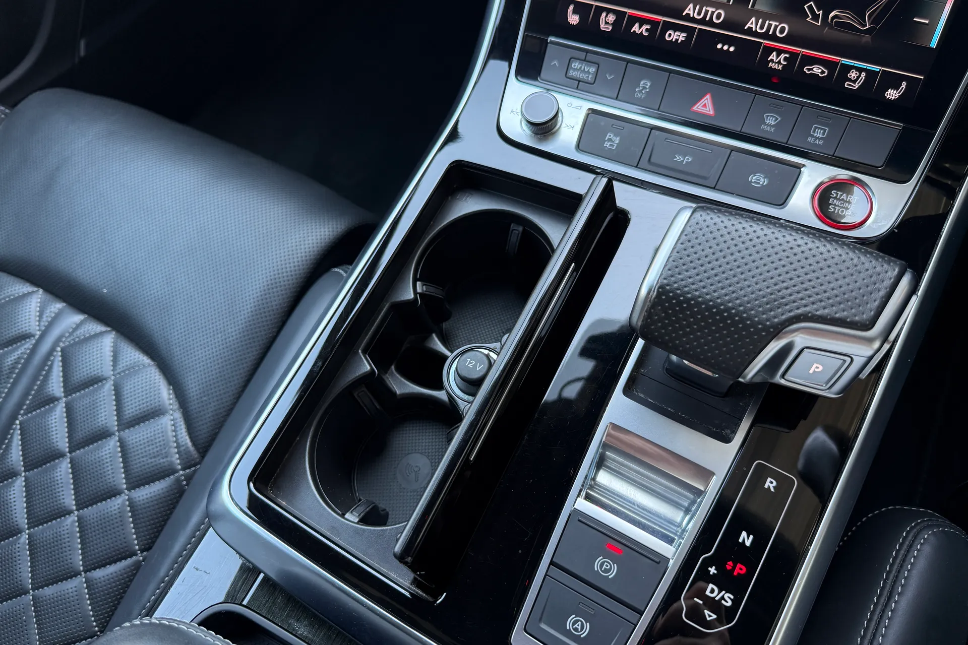 Audi Q7 thumbnail image number 20