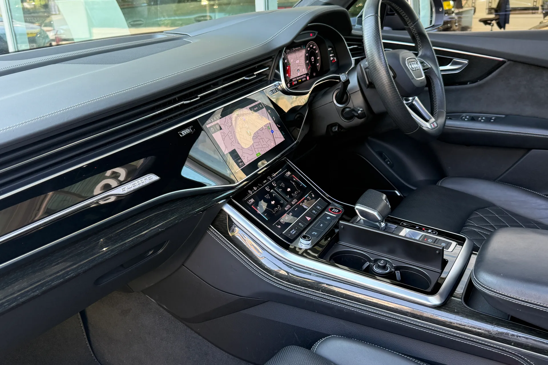 Audi Q7 thumbnail image number 72