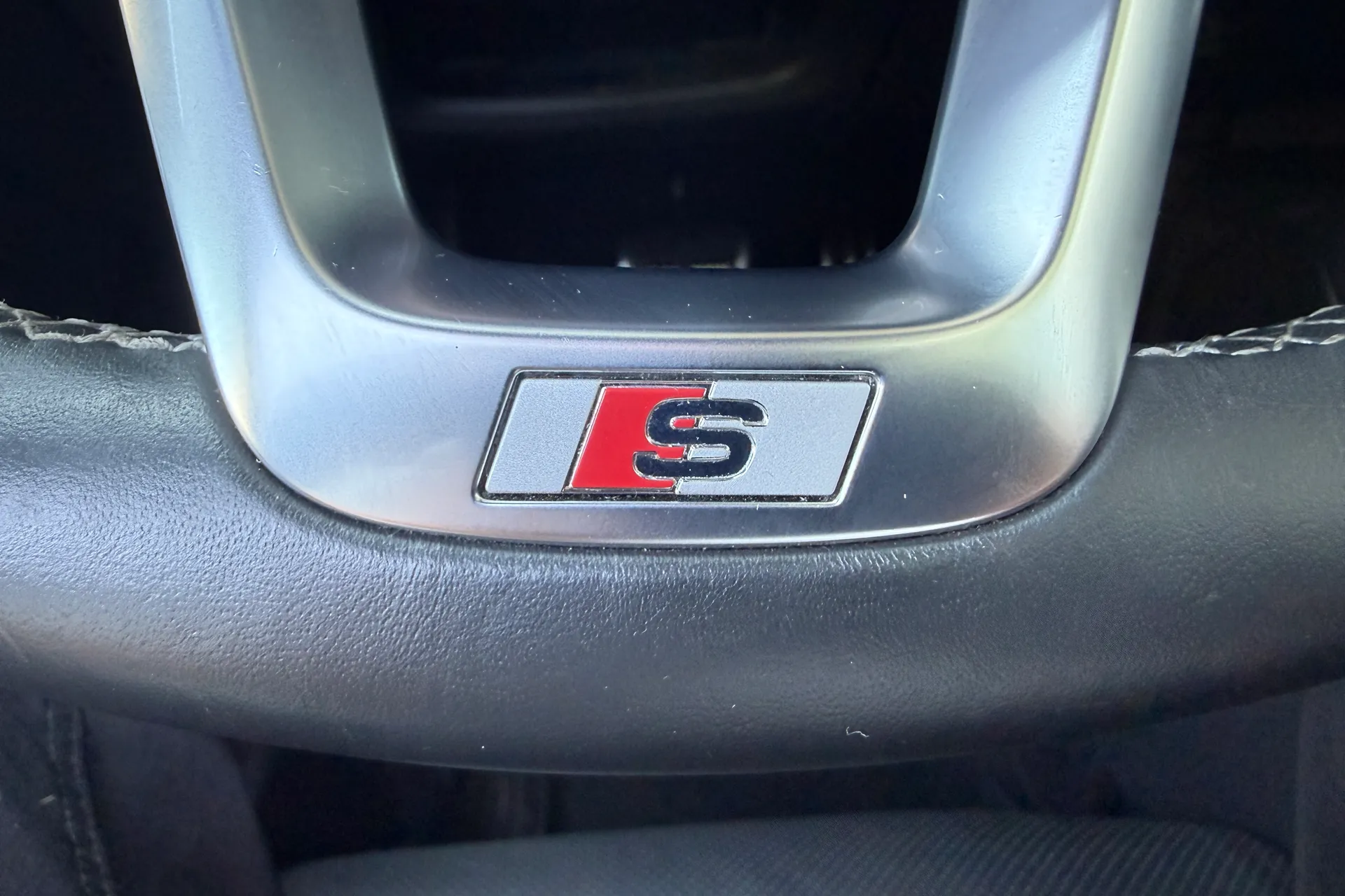 Audi Q7 thumbnail image number 29