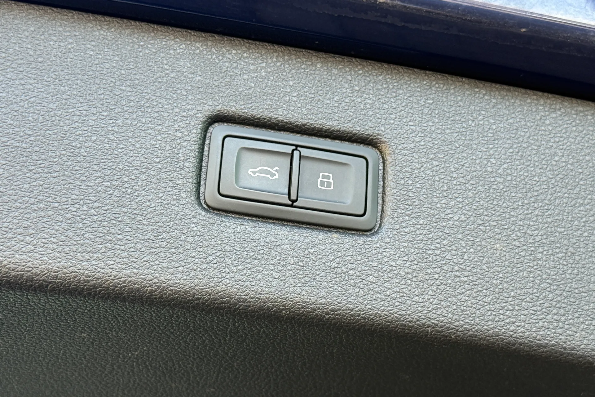 Audi Q7 thumbnail image number 56