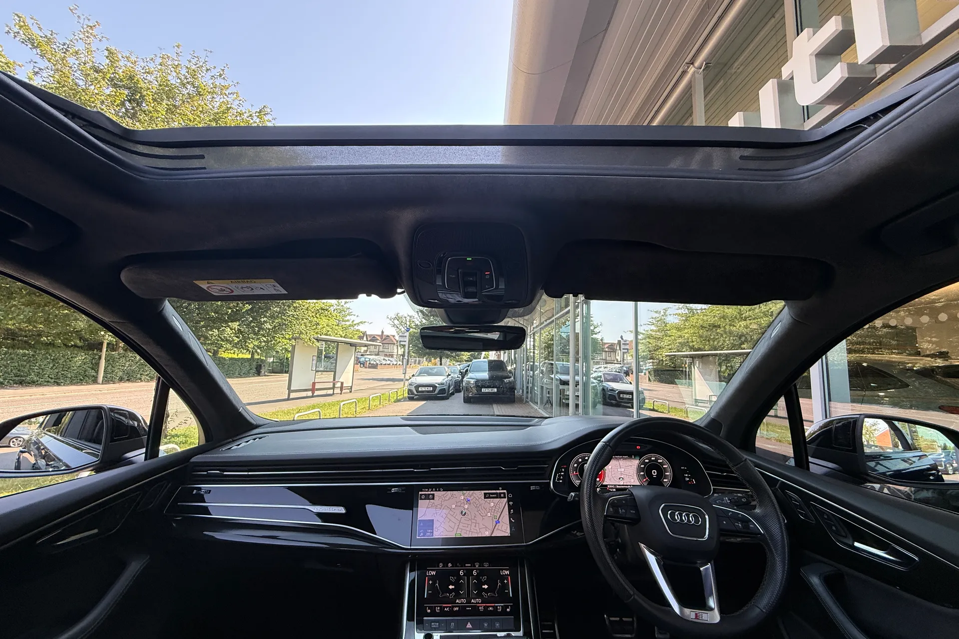 Audi Q7 thumbnail image number 46