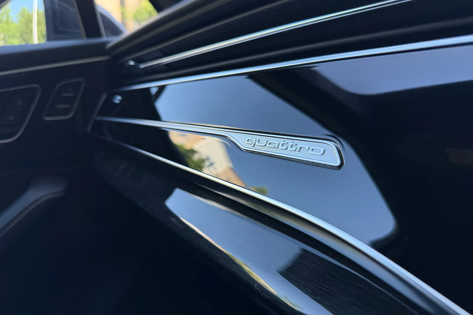 Audi Q7 thumbnail image number 21
