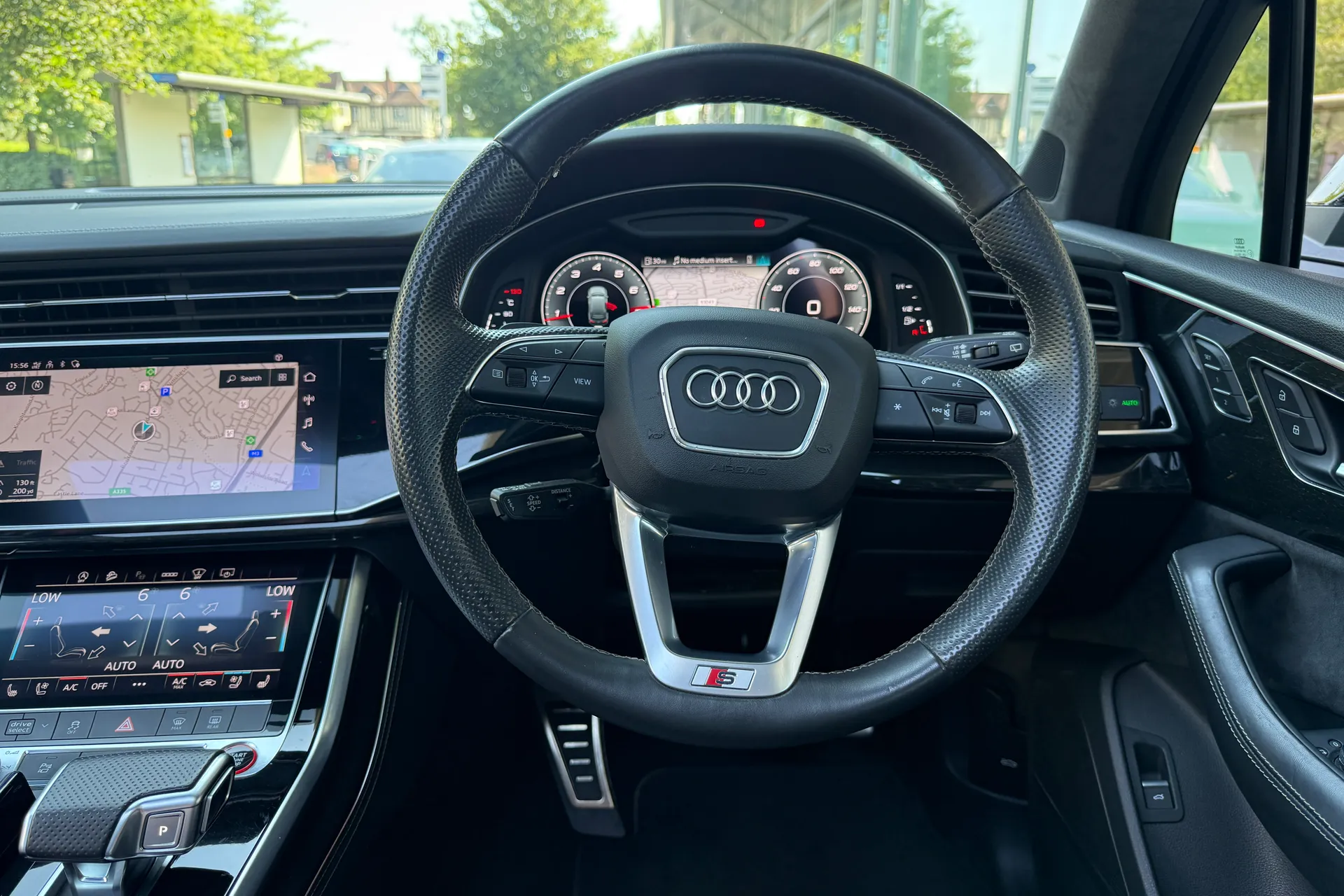 Audi Q7 thumbnail image number 50