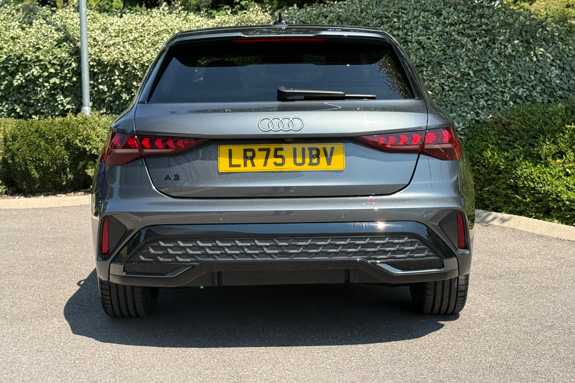 Audi A3 thumbnail image number 10