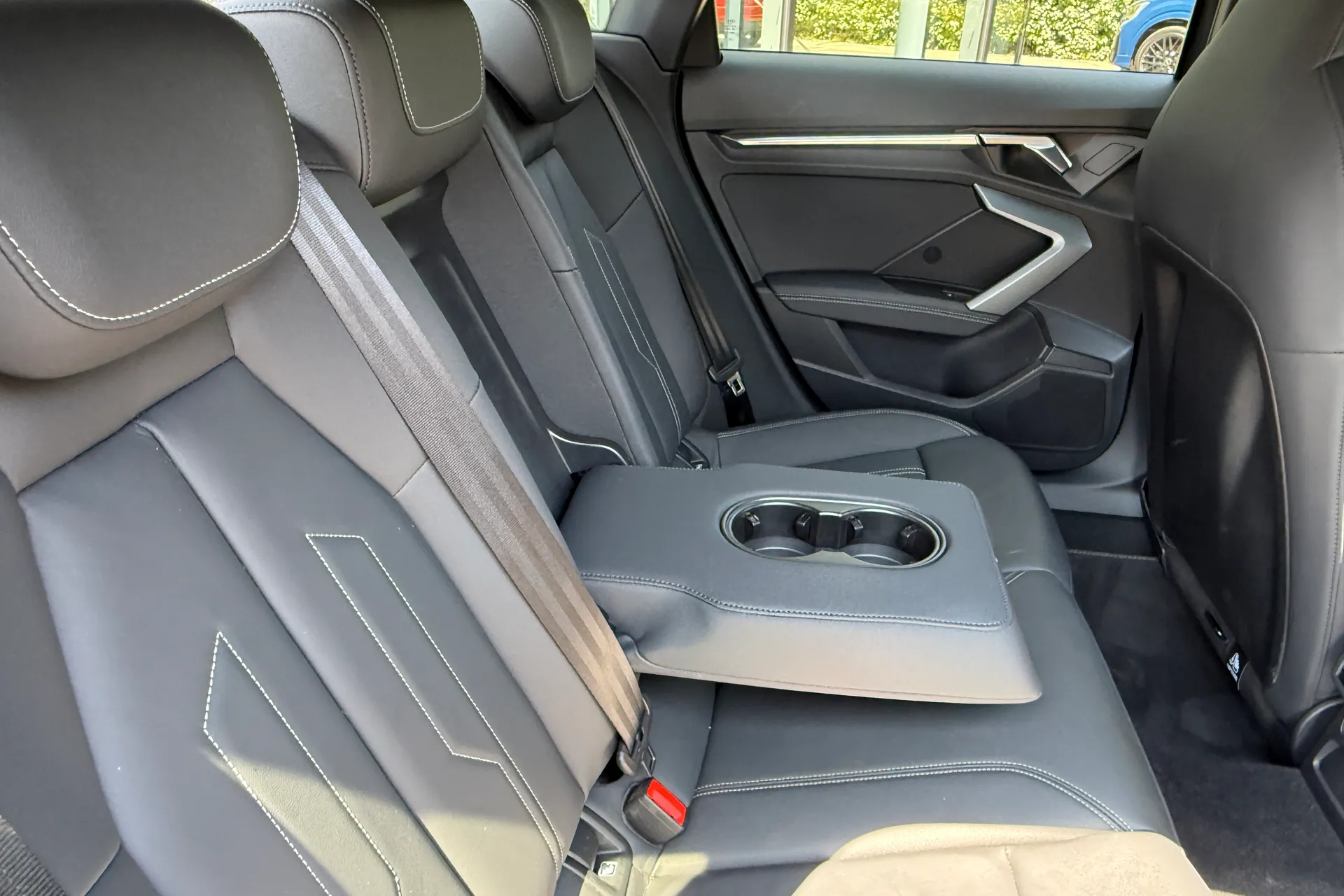 Audi A3 thumbnail image number 44